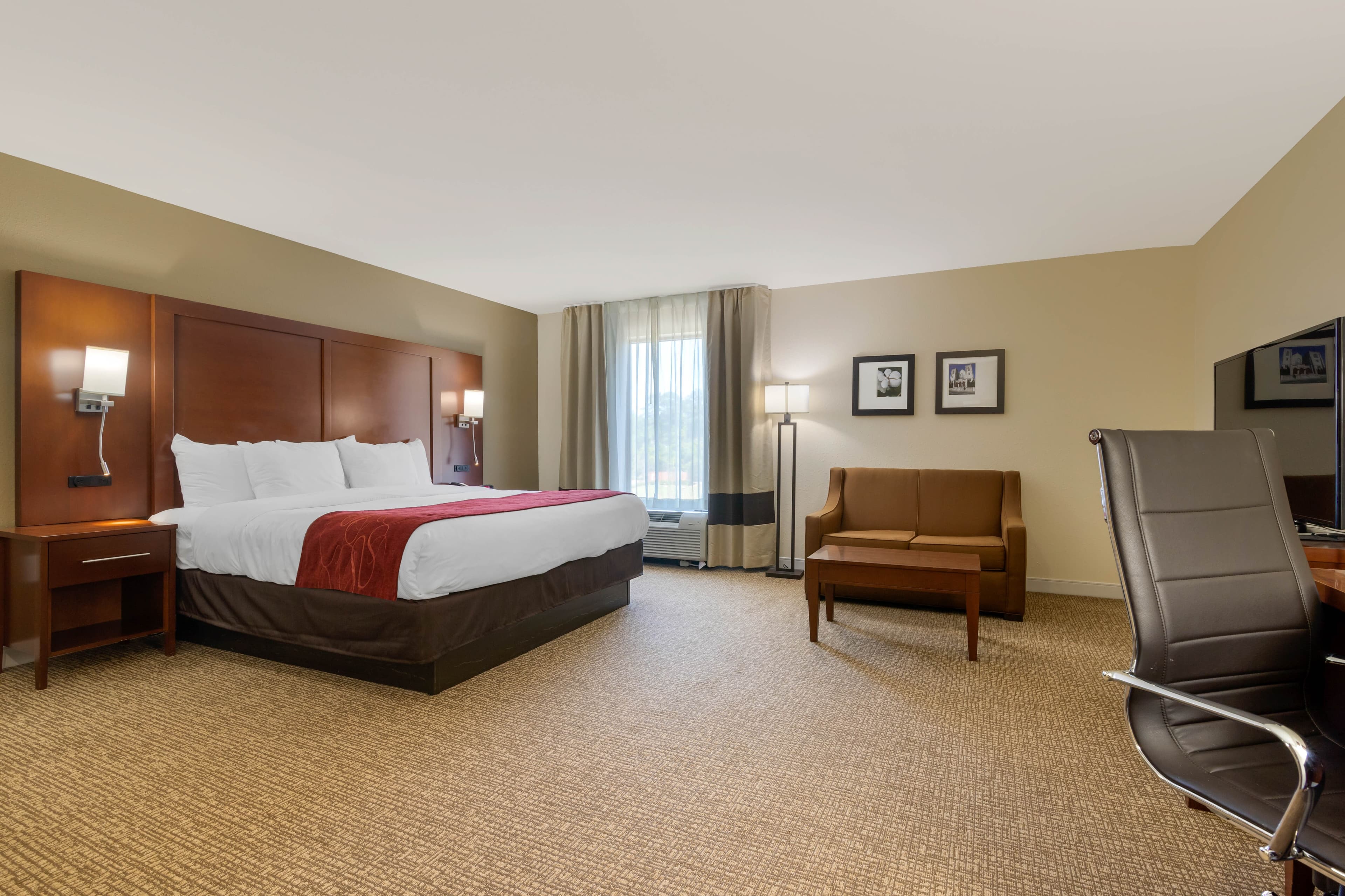 Comfort Inn & Suites Macon West — 17