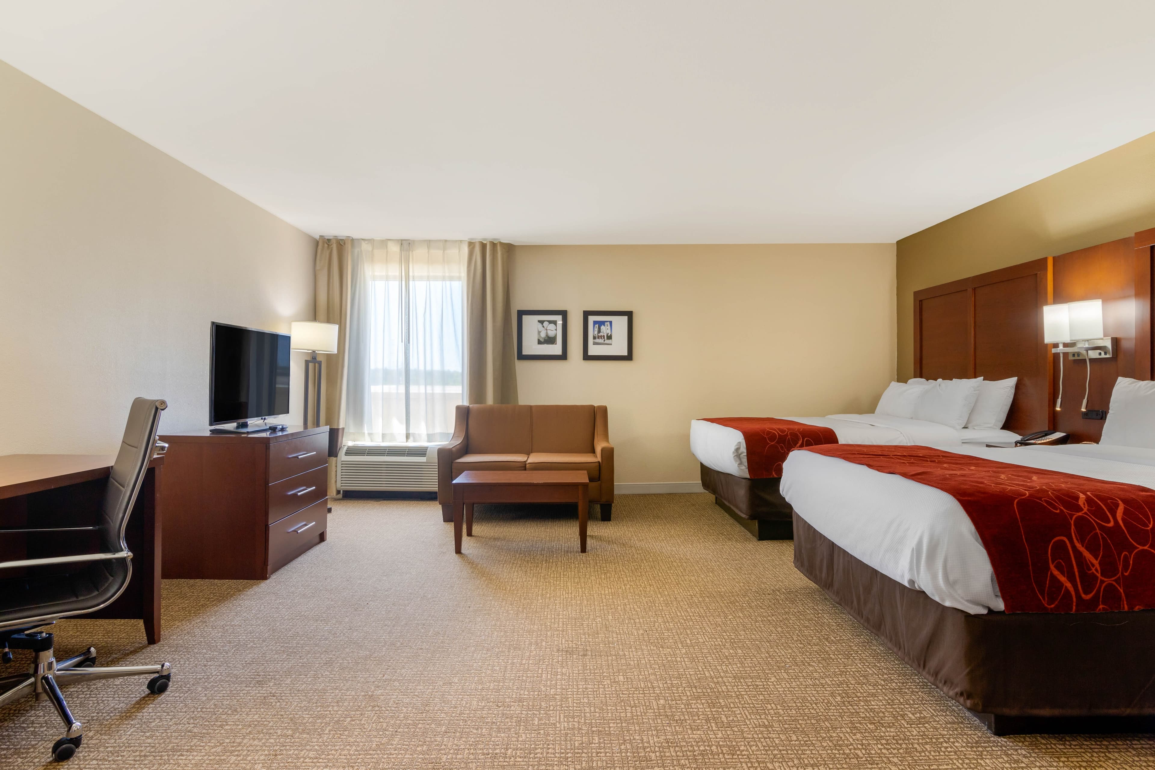 Comfort Inn & Suites Macon West — 15