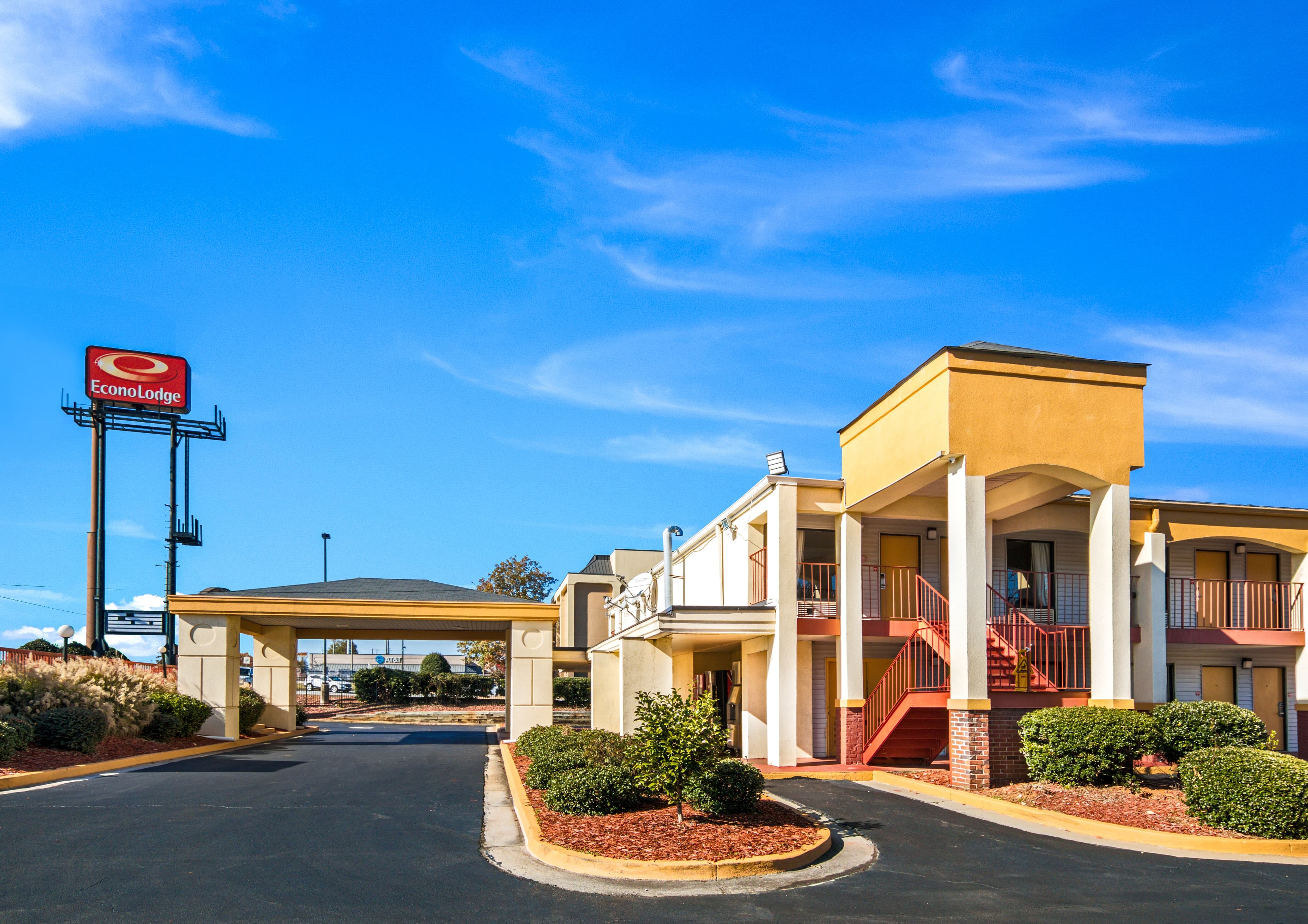 Econo Lodge Conyers - Image 1