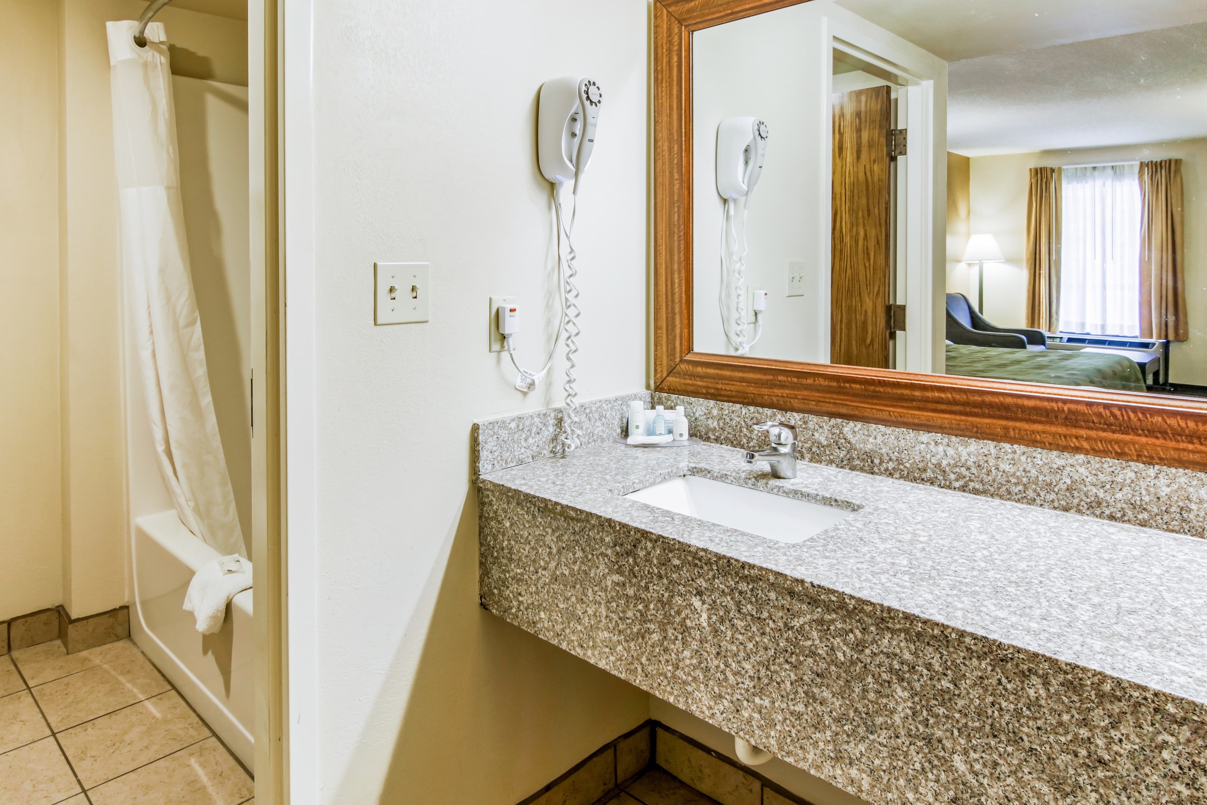 Quality Inn Stone Mountain — 17