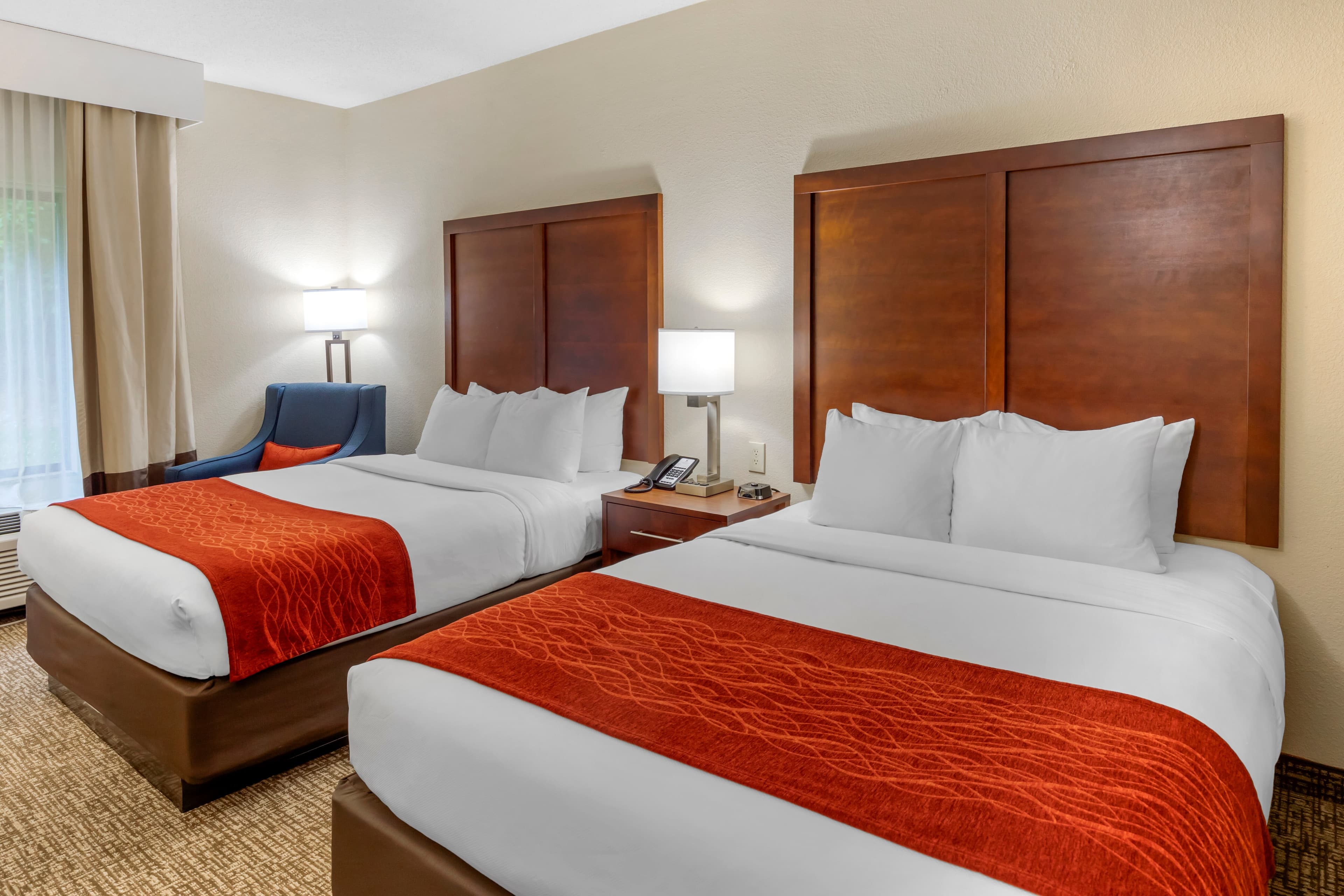 Comfort Inn & Suites Canton Riverstone Area — 7