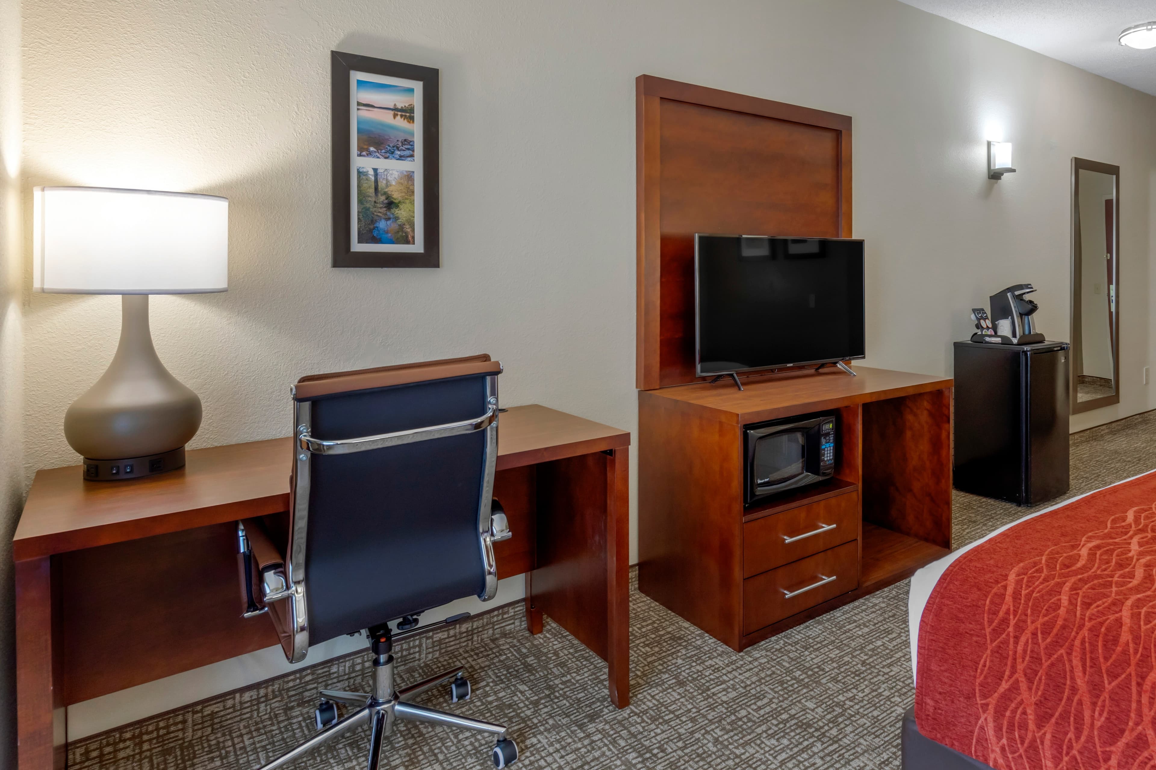 Comfort Inn & Suites Canton Riverstone Area — 25