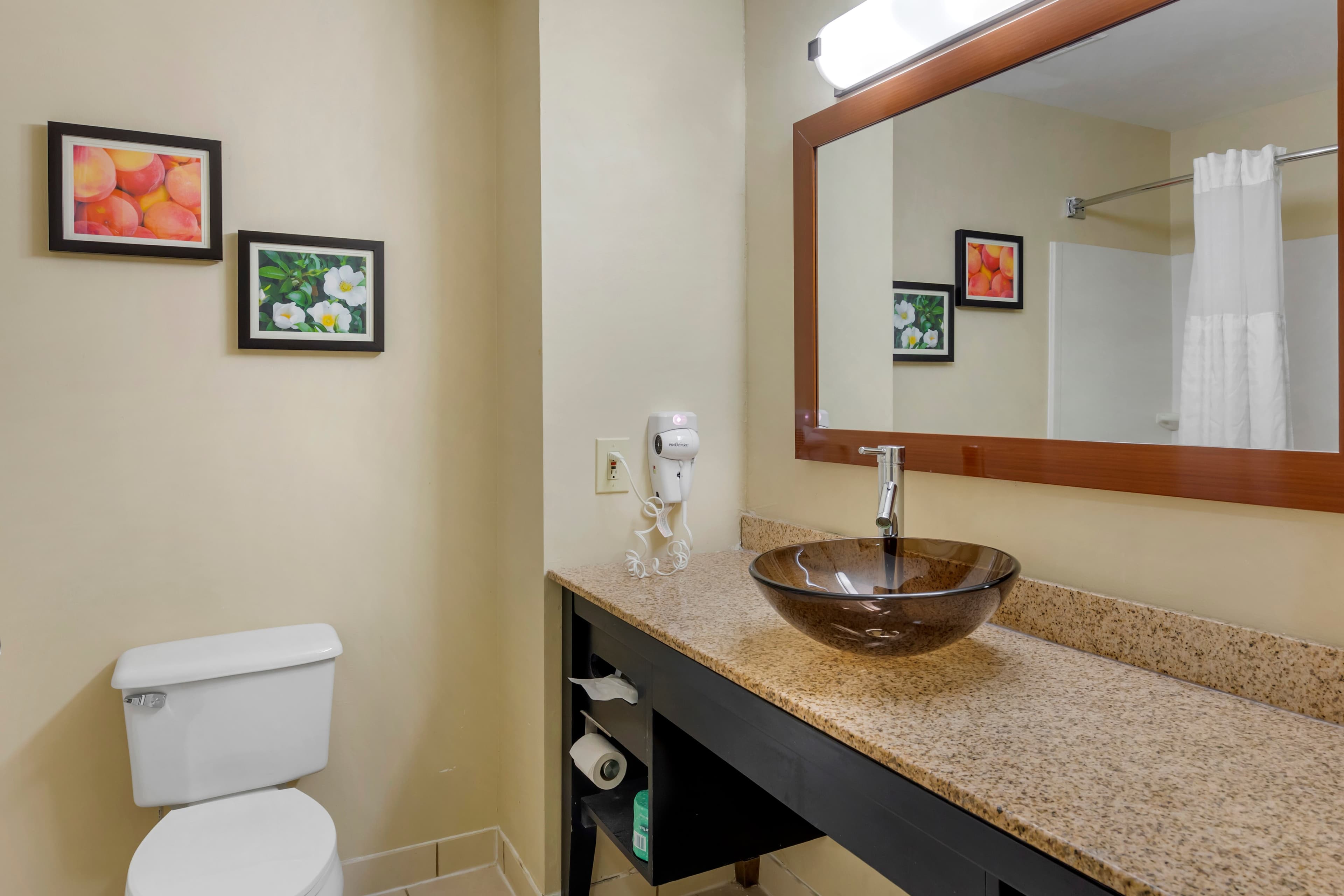 Comfort Inn & Suites Canton Riverstone Area — 22