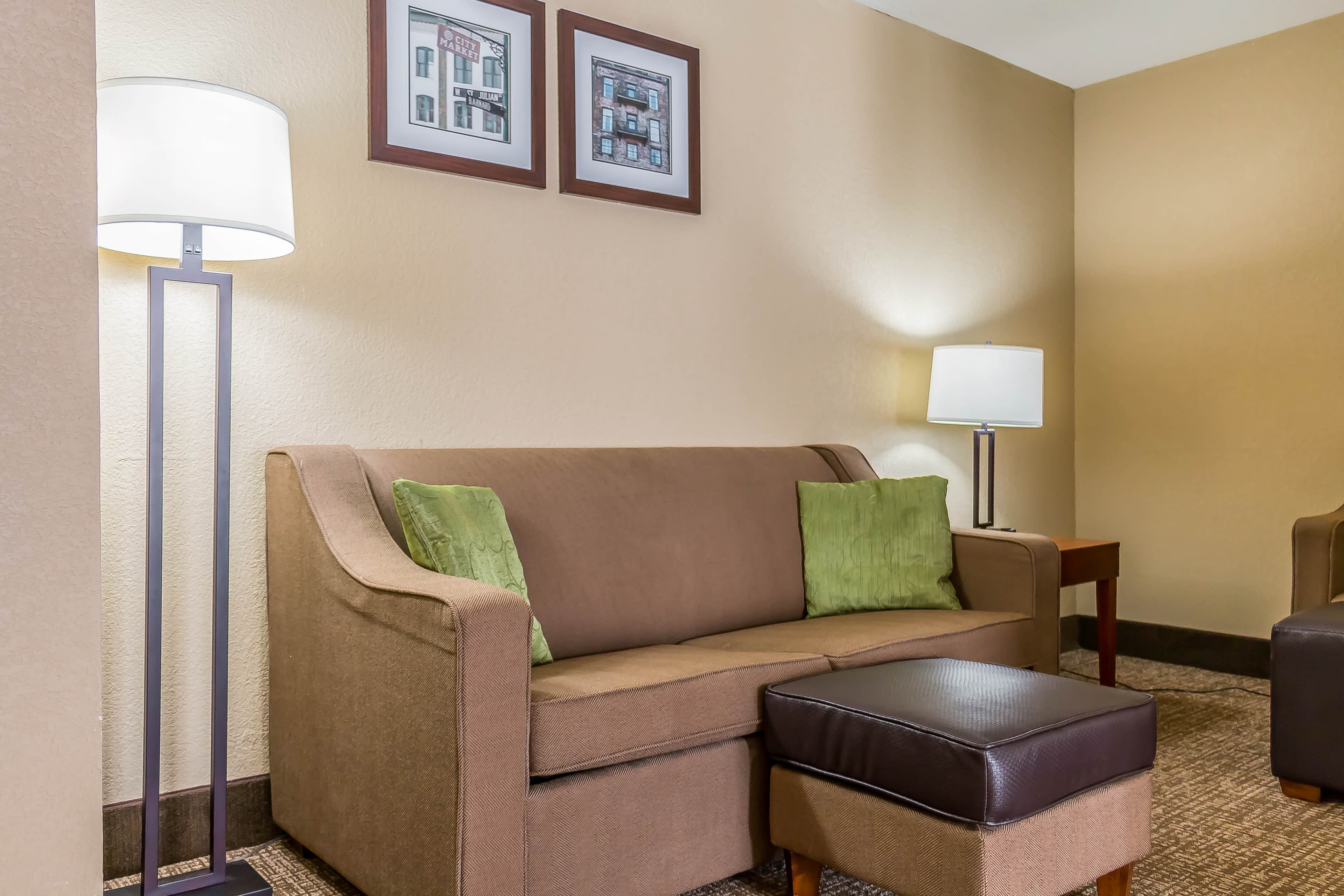 Comfort Inn Savannah Midtown - Image 4