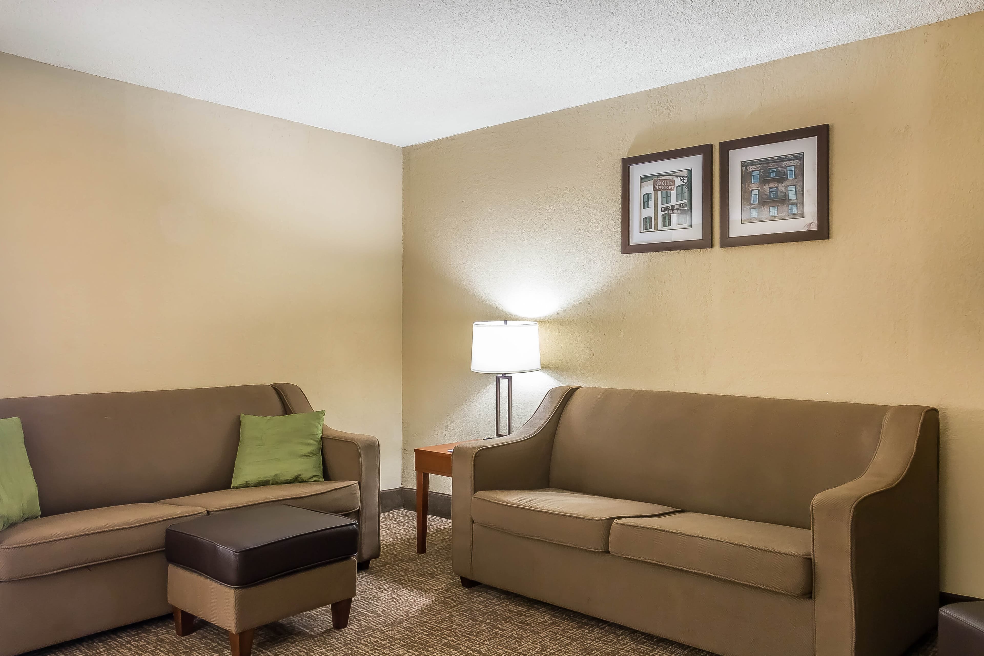 Comfort Inn Savannah Midtown — 10