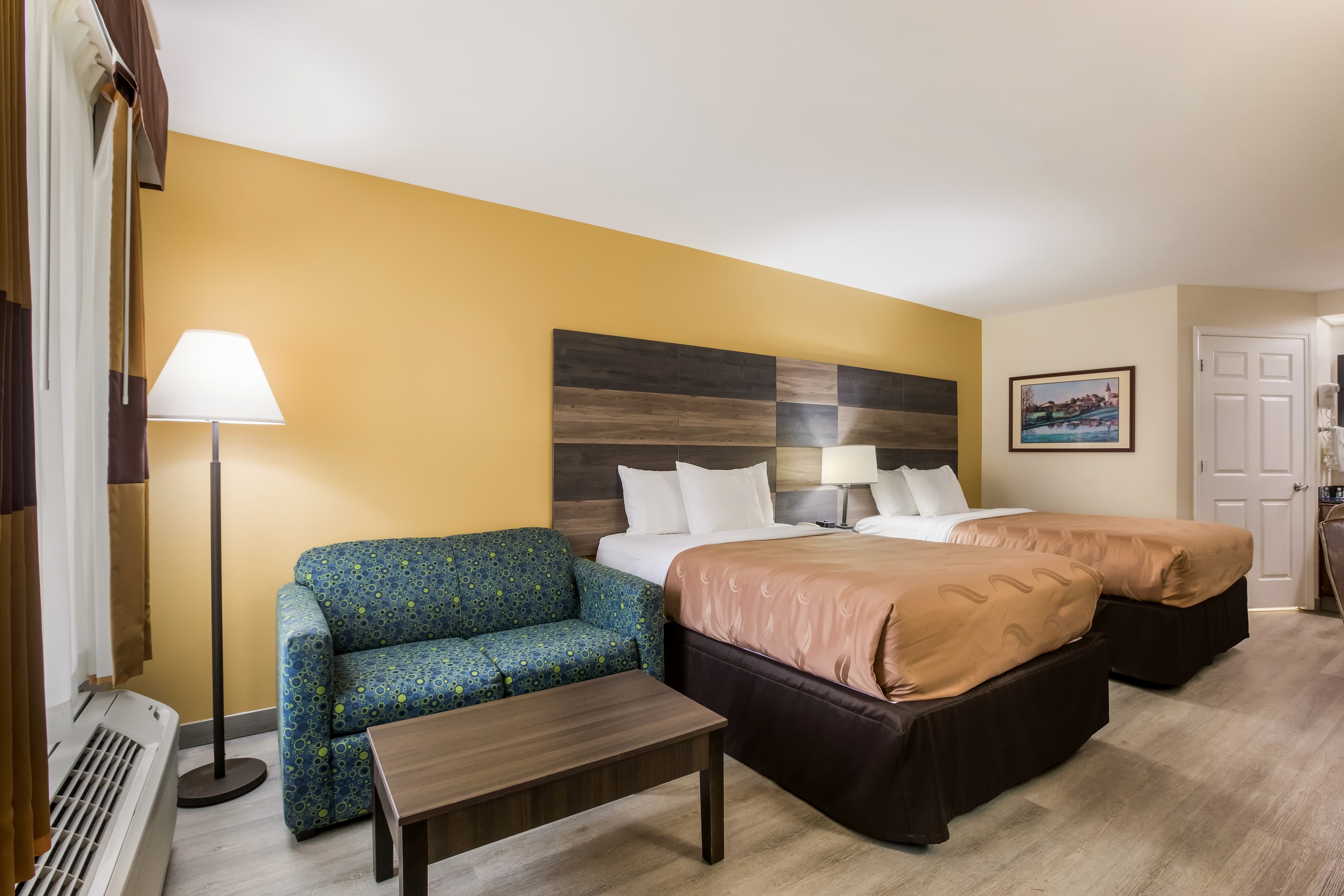 Quality Inn & Suites Greensboro near Lake Oconee — 28