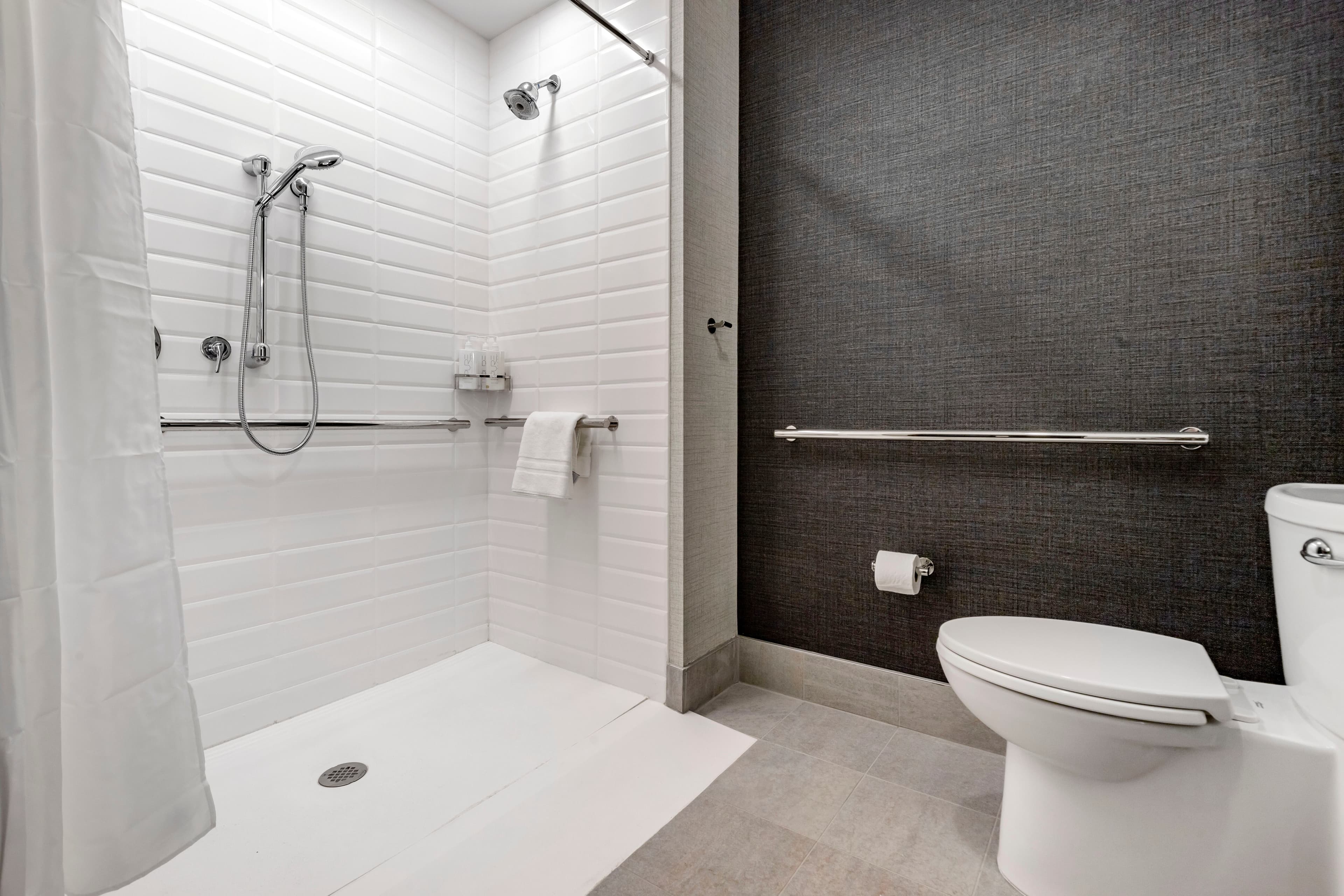 Cambria Hotel Savannah Downtown Historic District - Image 3