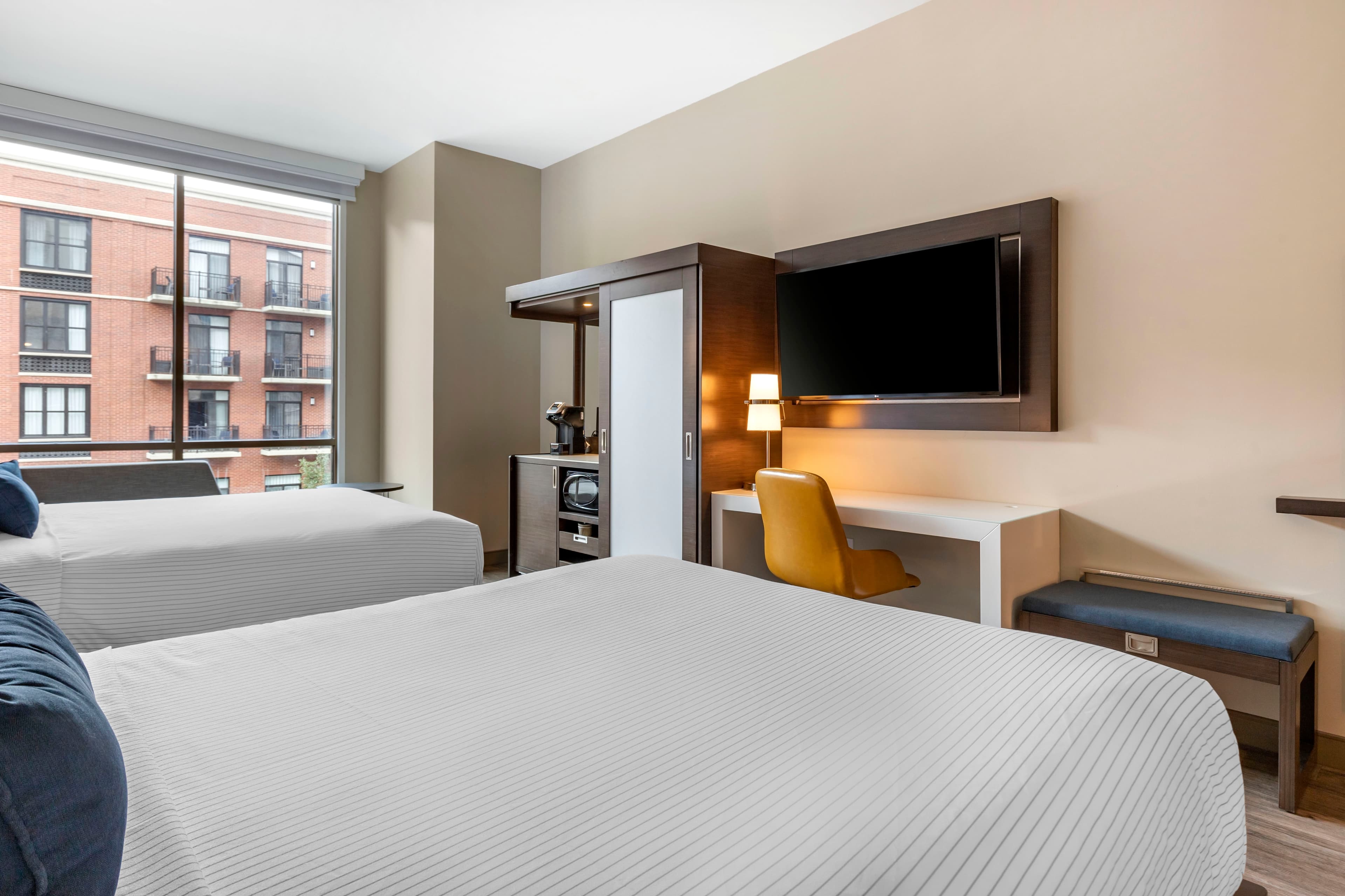 Cambria Hotel Savannah Downtown Historic District — 6