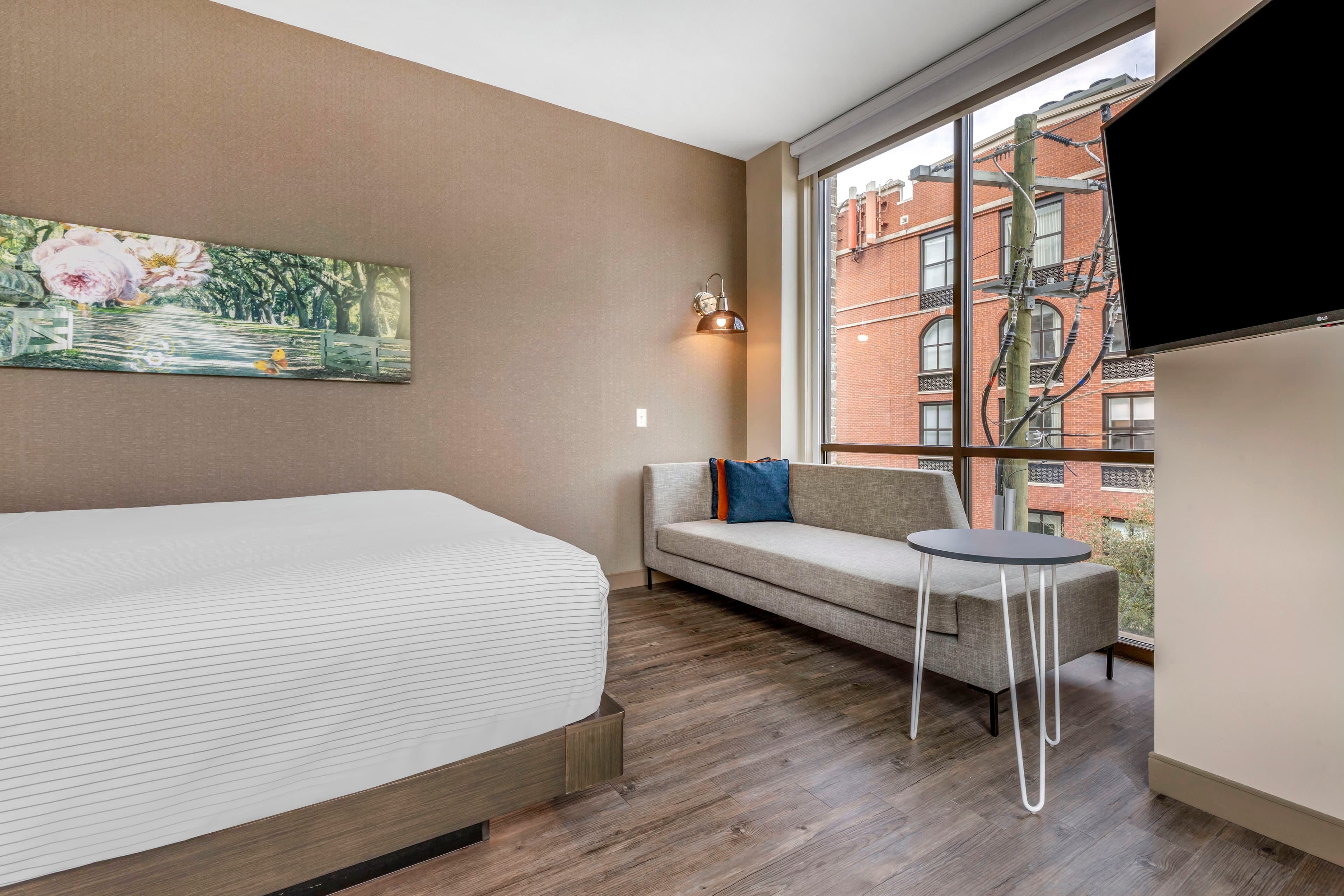Cambria Hotel Savannah Downtown Historic District — 18