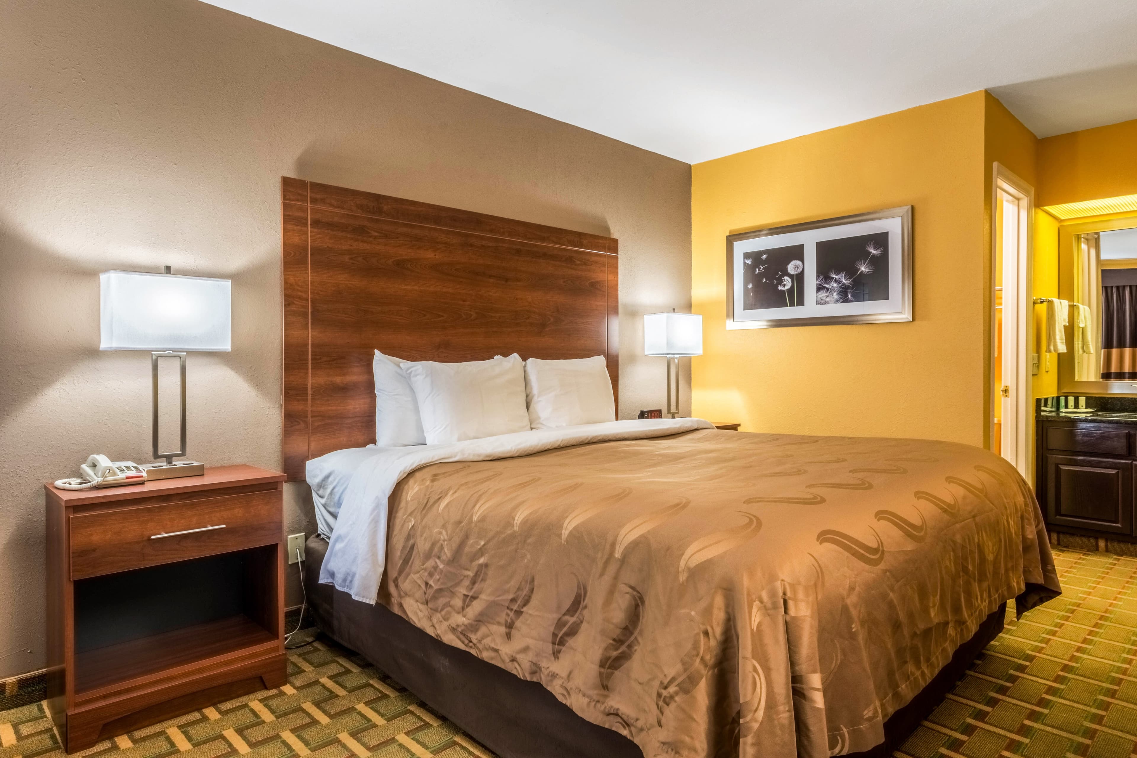 Quality Inn Washington GA - Image 4