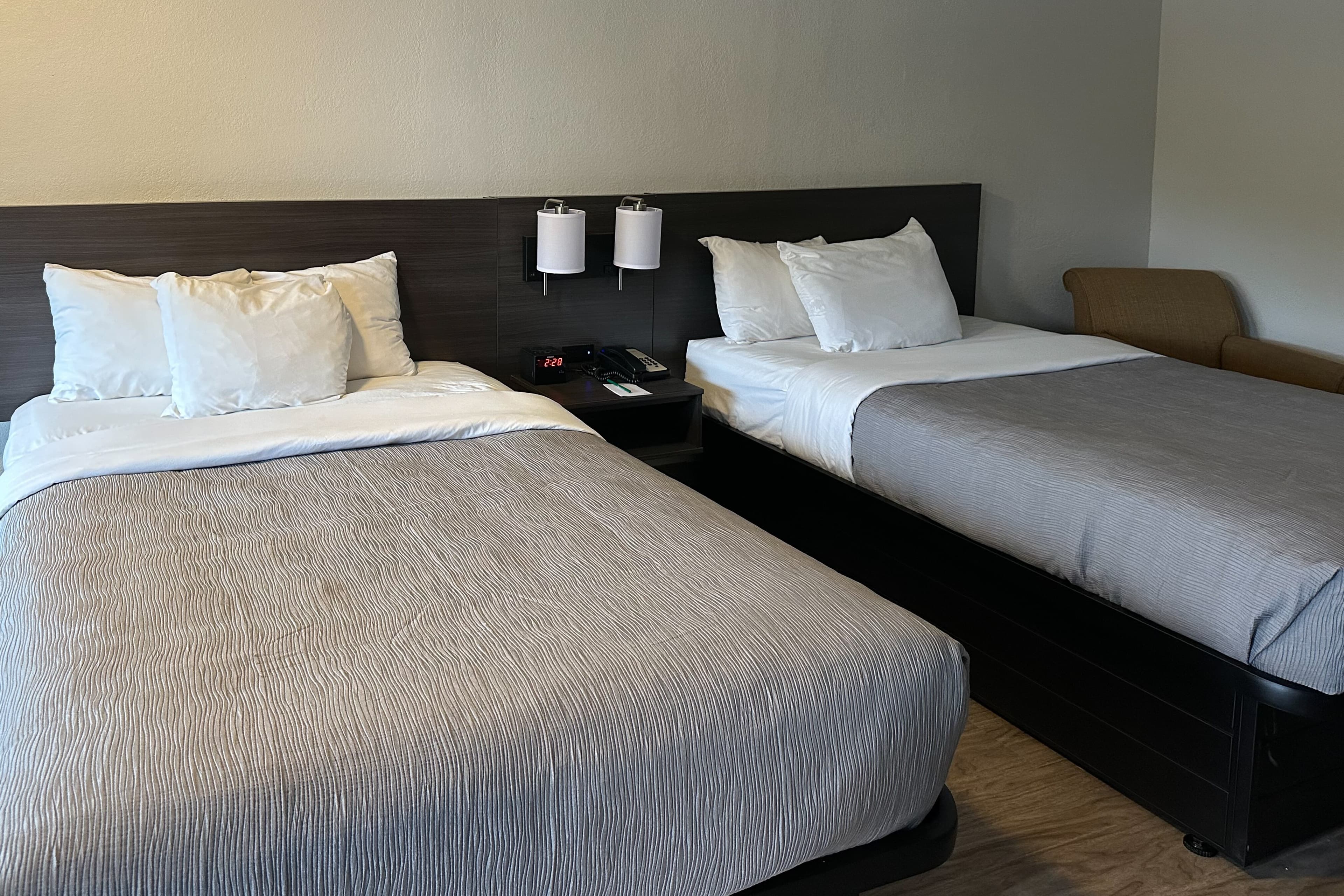 Quality Inn Forsyth near GA Public Safety Training Center - Image 3