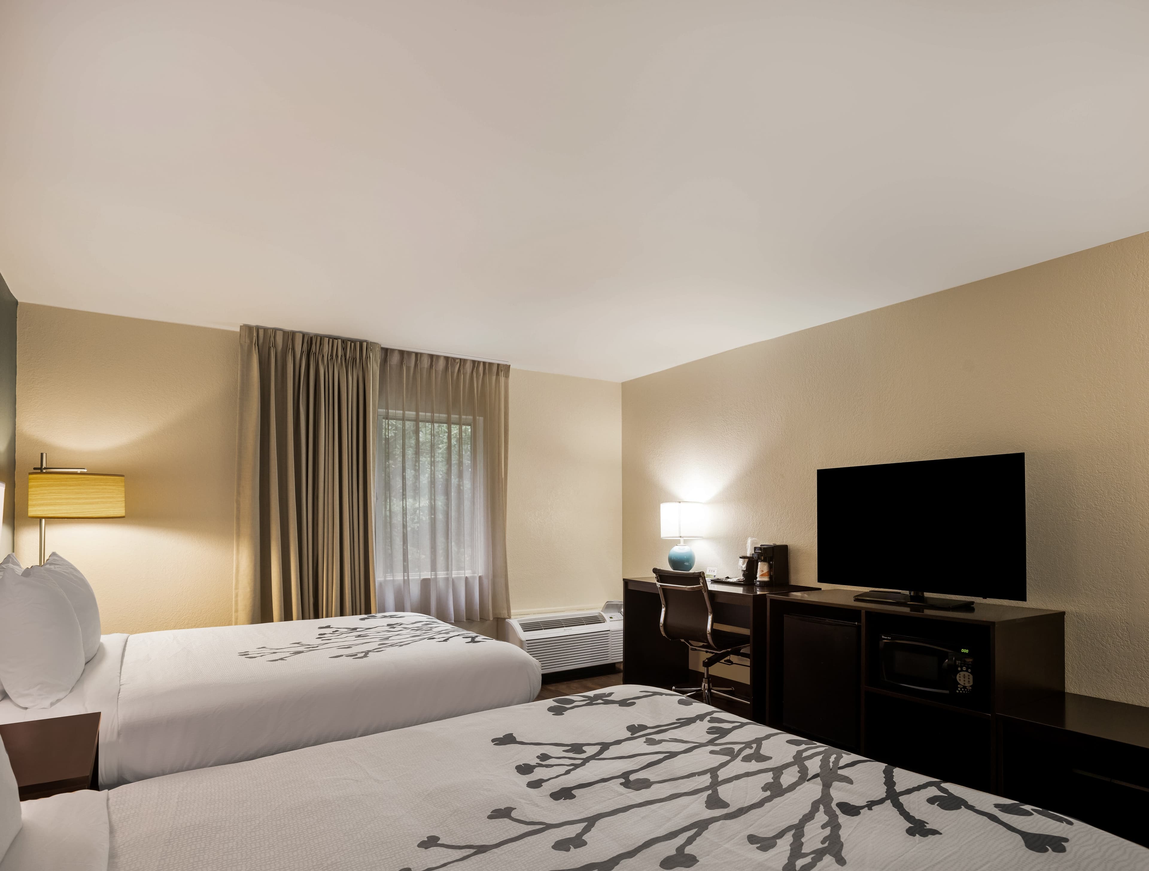 Sleep Inn Savannah Midtown — 7