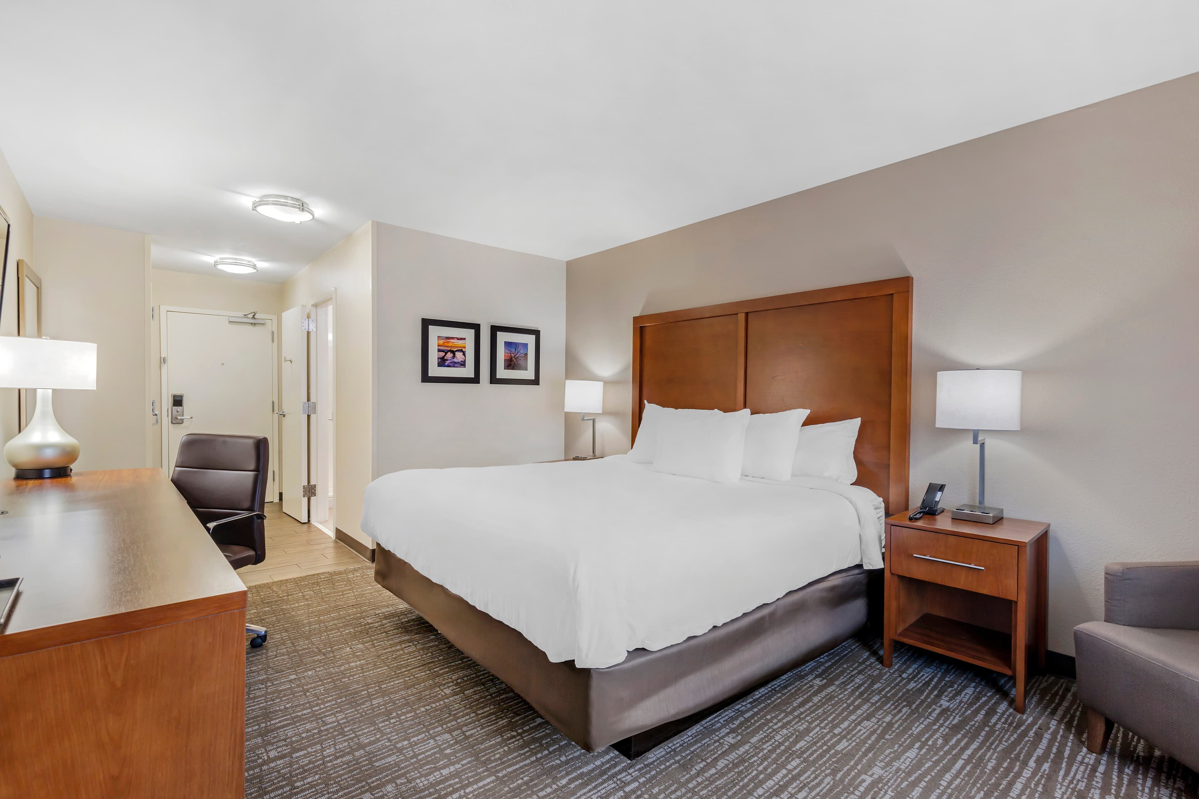 Comfort Inn & Suites Brunswick I-95 — 6