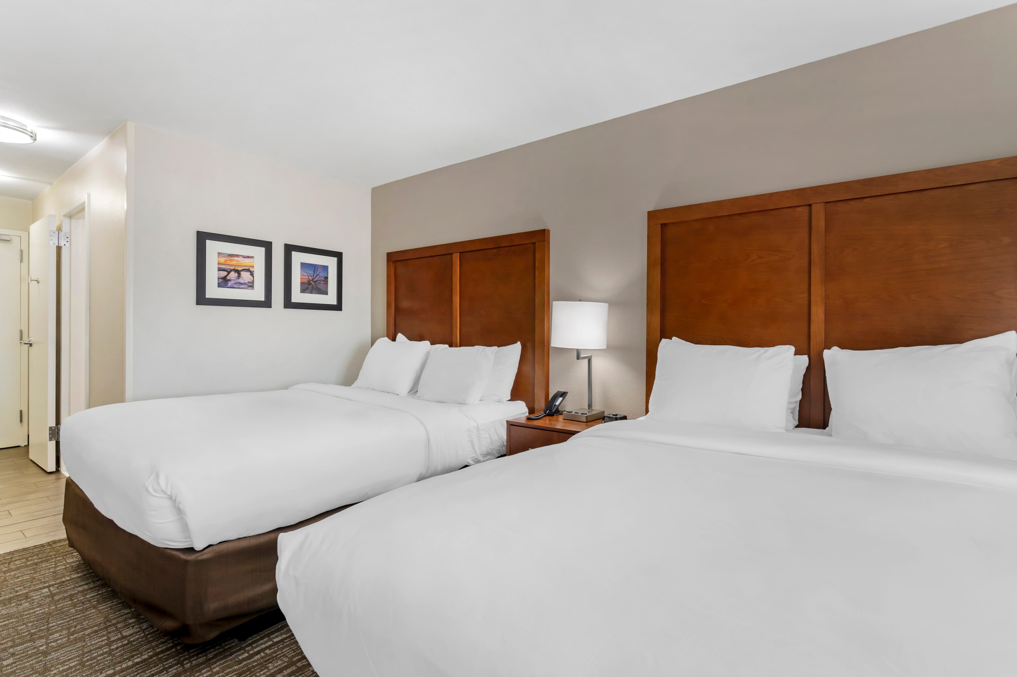Comfort Inn & Suites Brunswick I-95 — 10