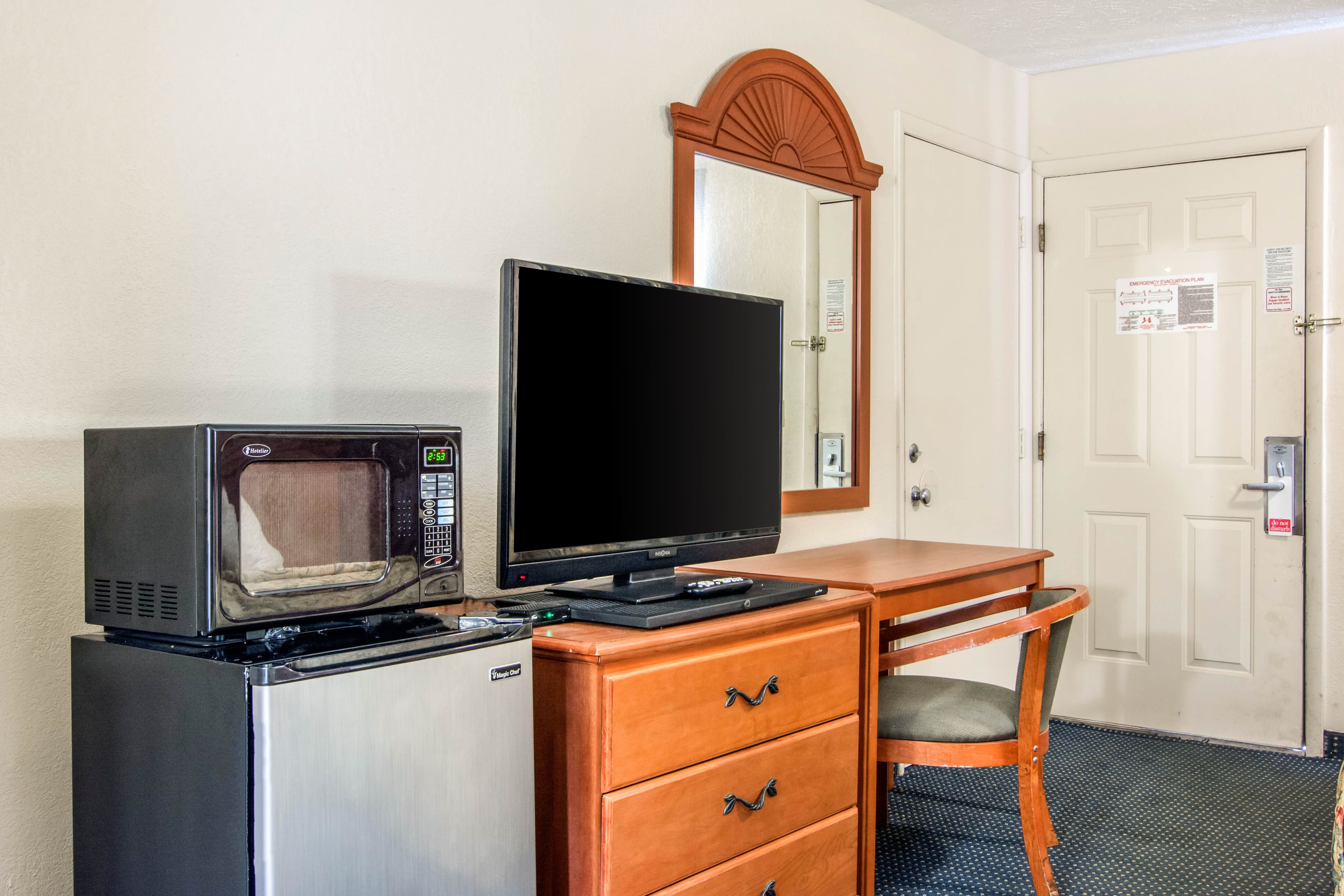 Rodeway Inn La Grange East - Image 5