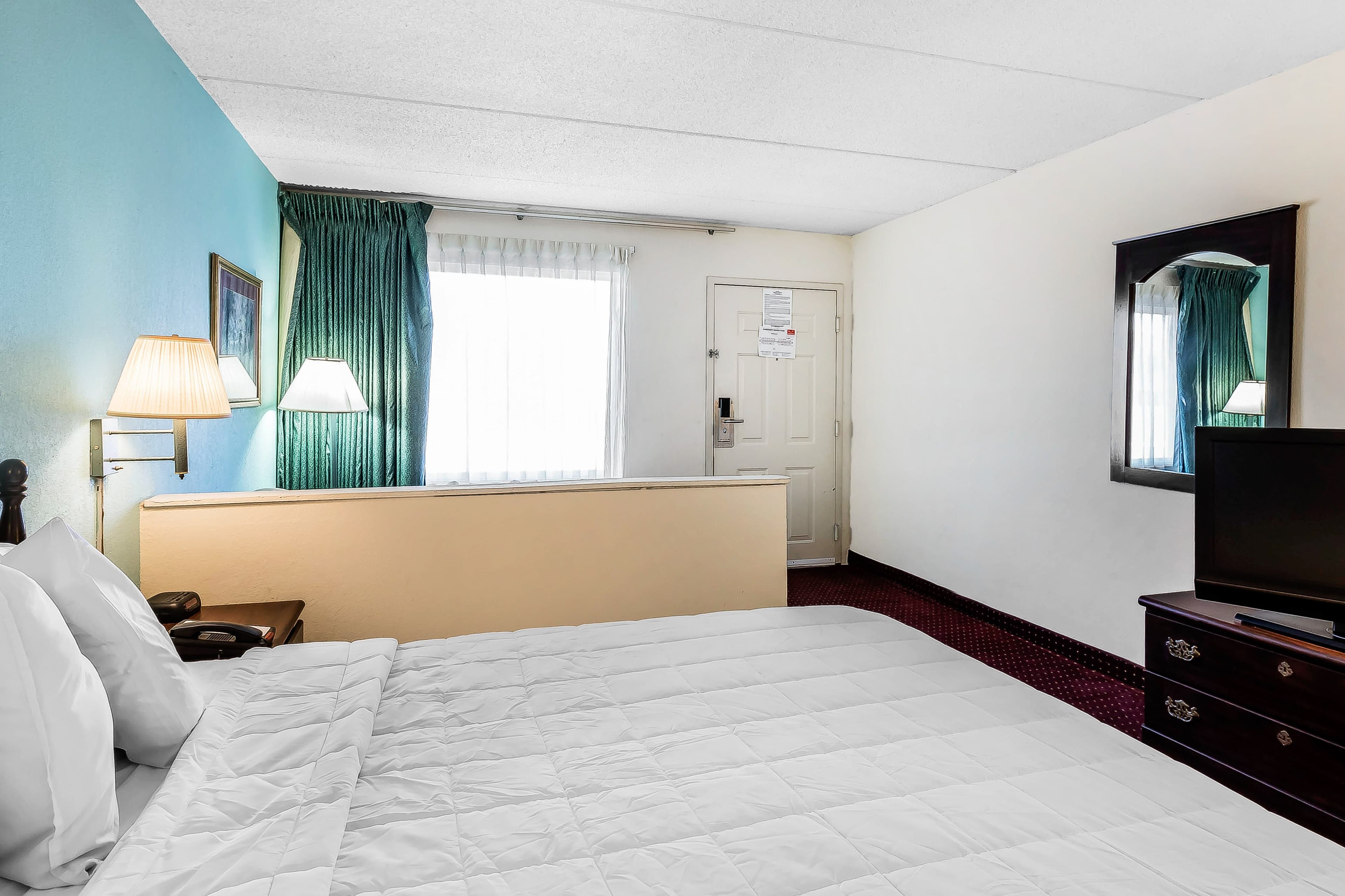 Econo Lodge Lavonia I-85 — 17