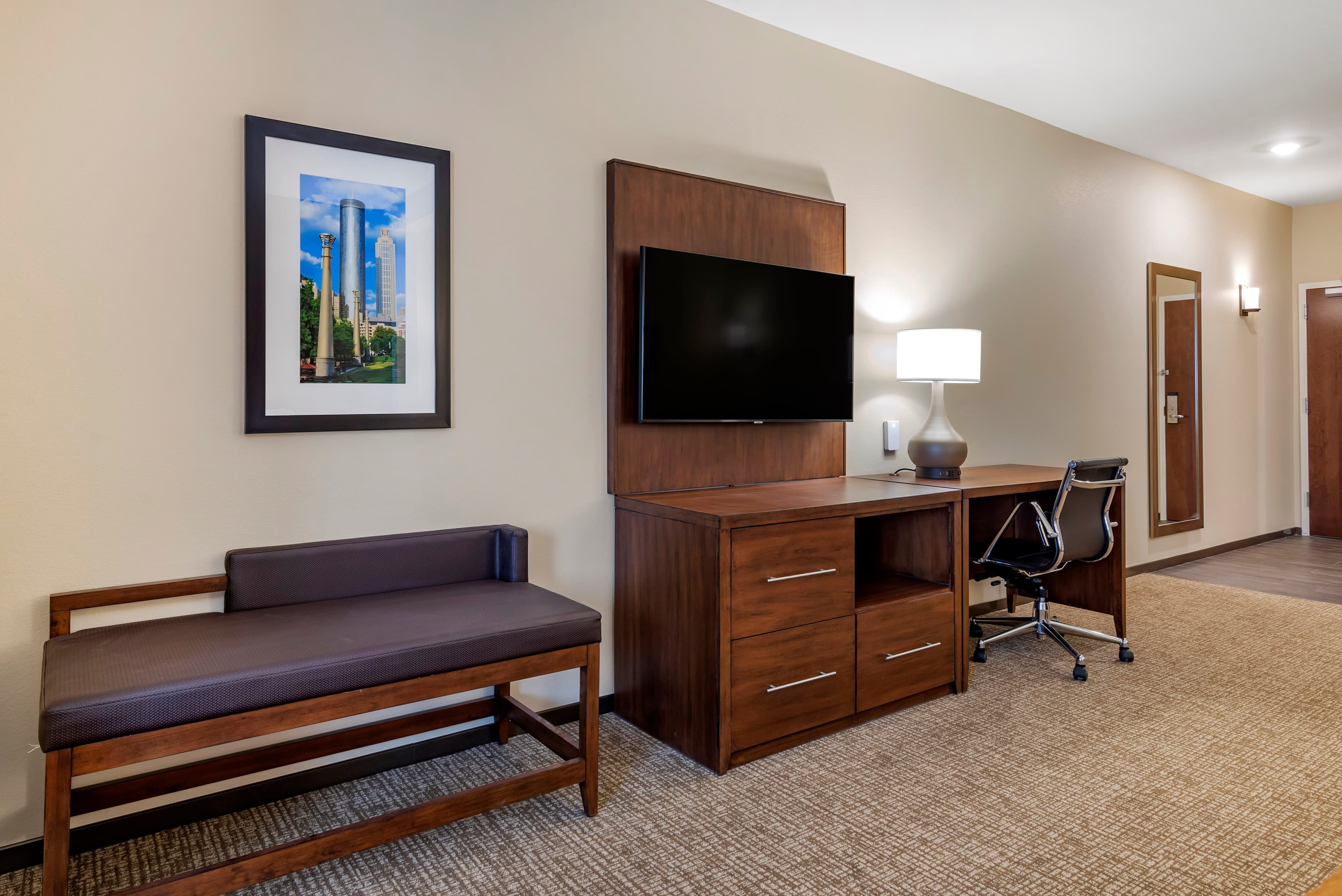 Comfort Suites Newnan — 31