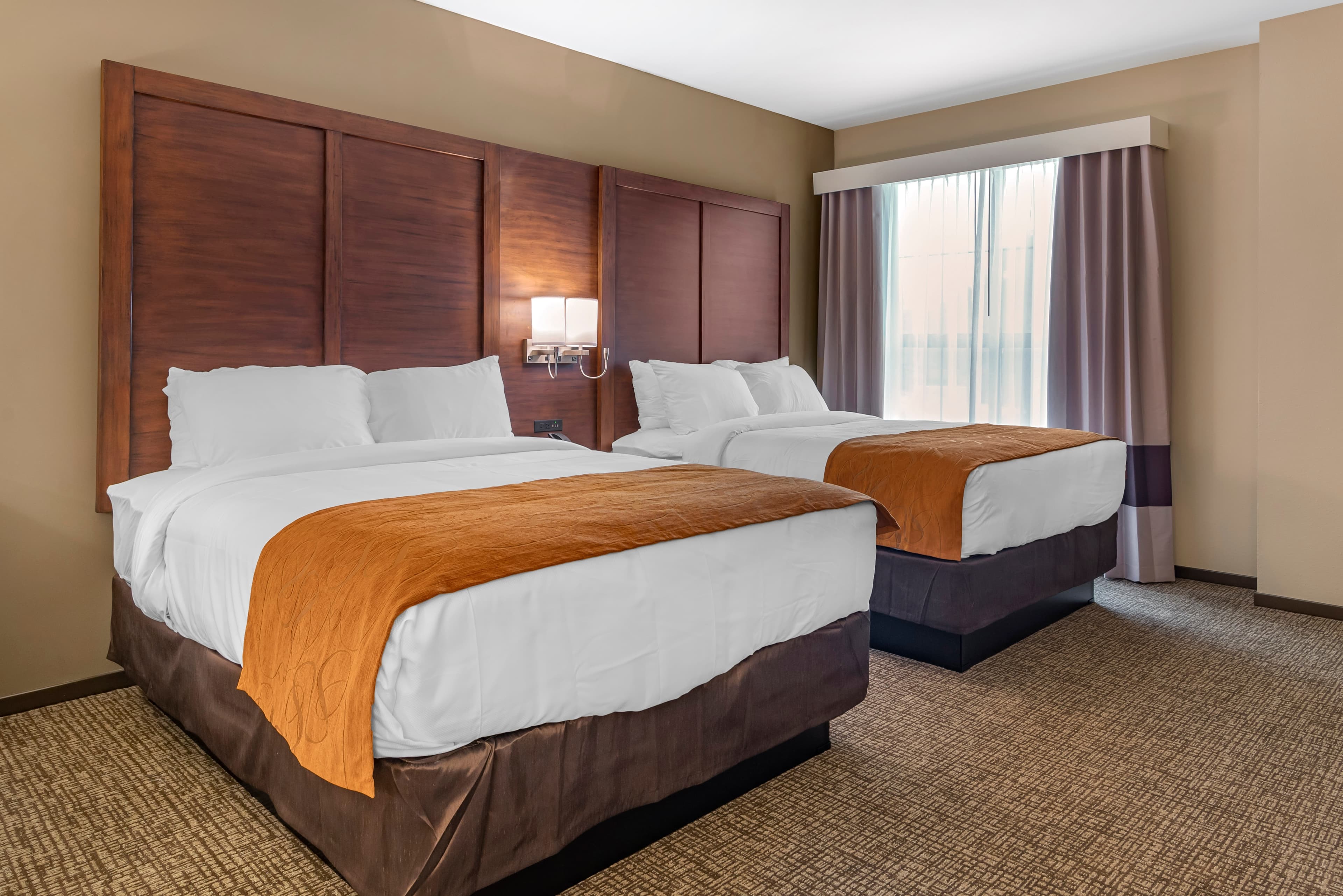 Comfort Suites Newnan — 32