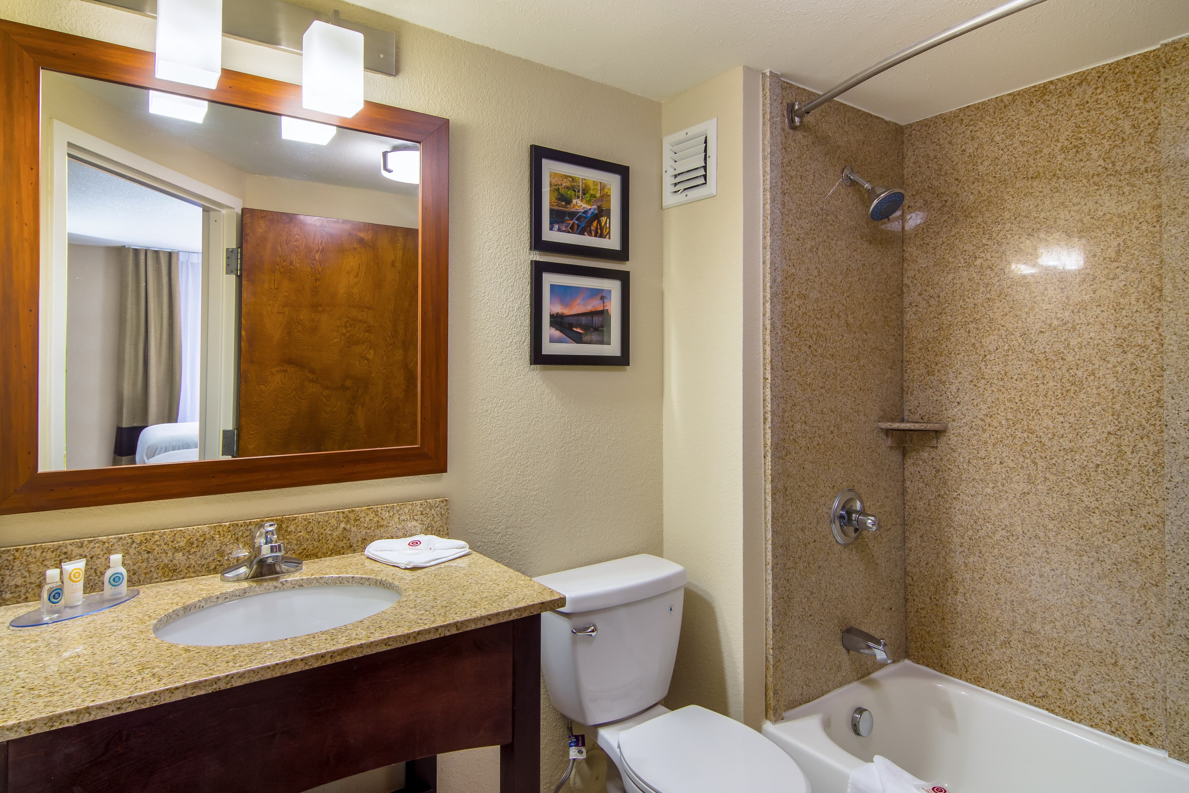 Comfort Inn Acworth - Kennesaw Northwest — 19