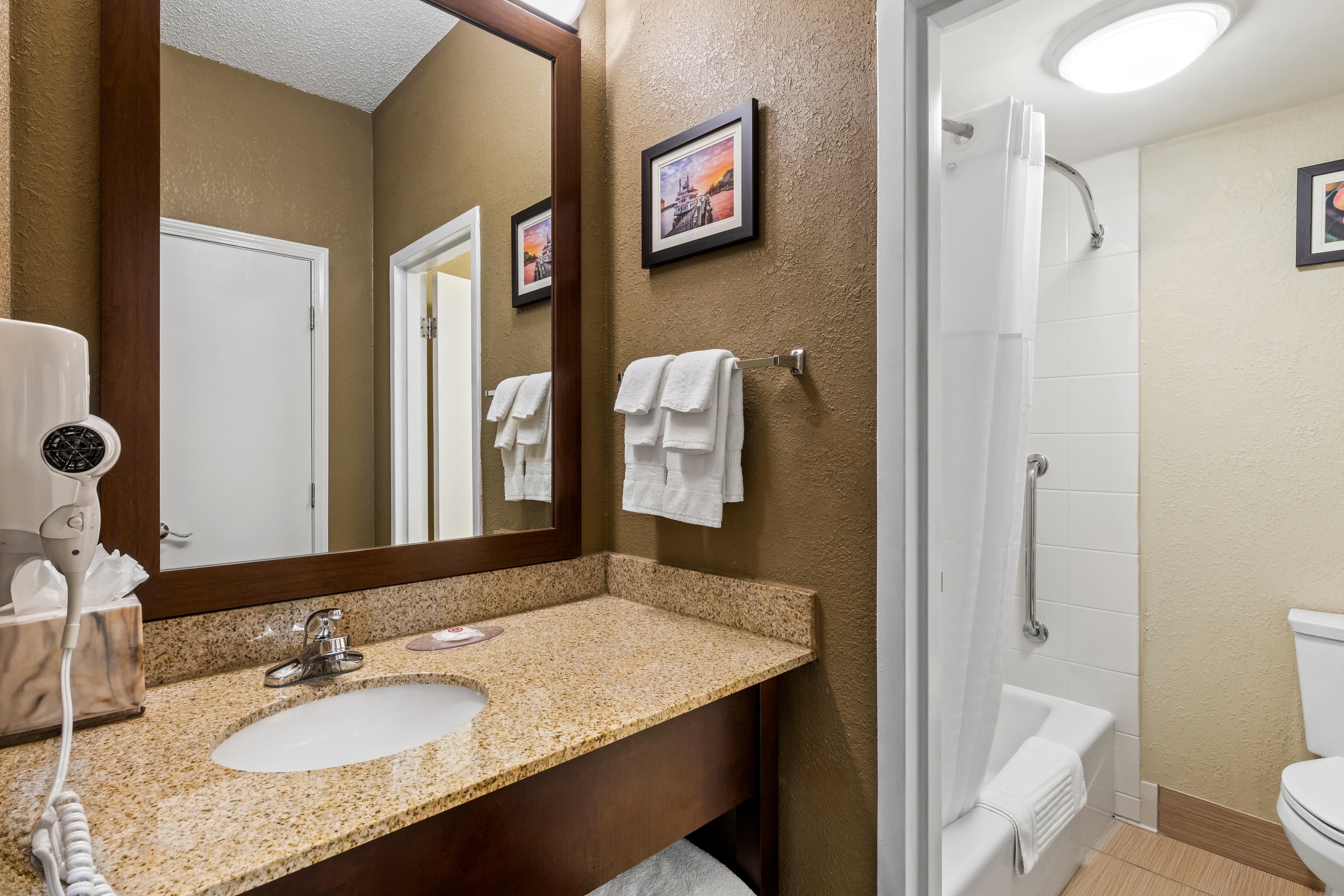 Comfort Inn Roswell-Dunwoody — 12