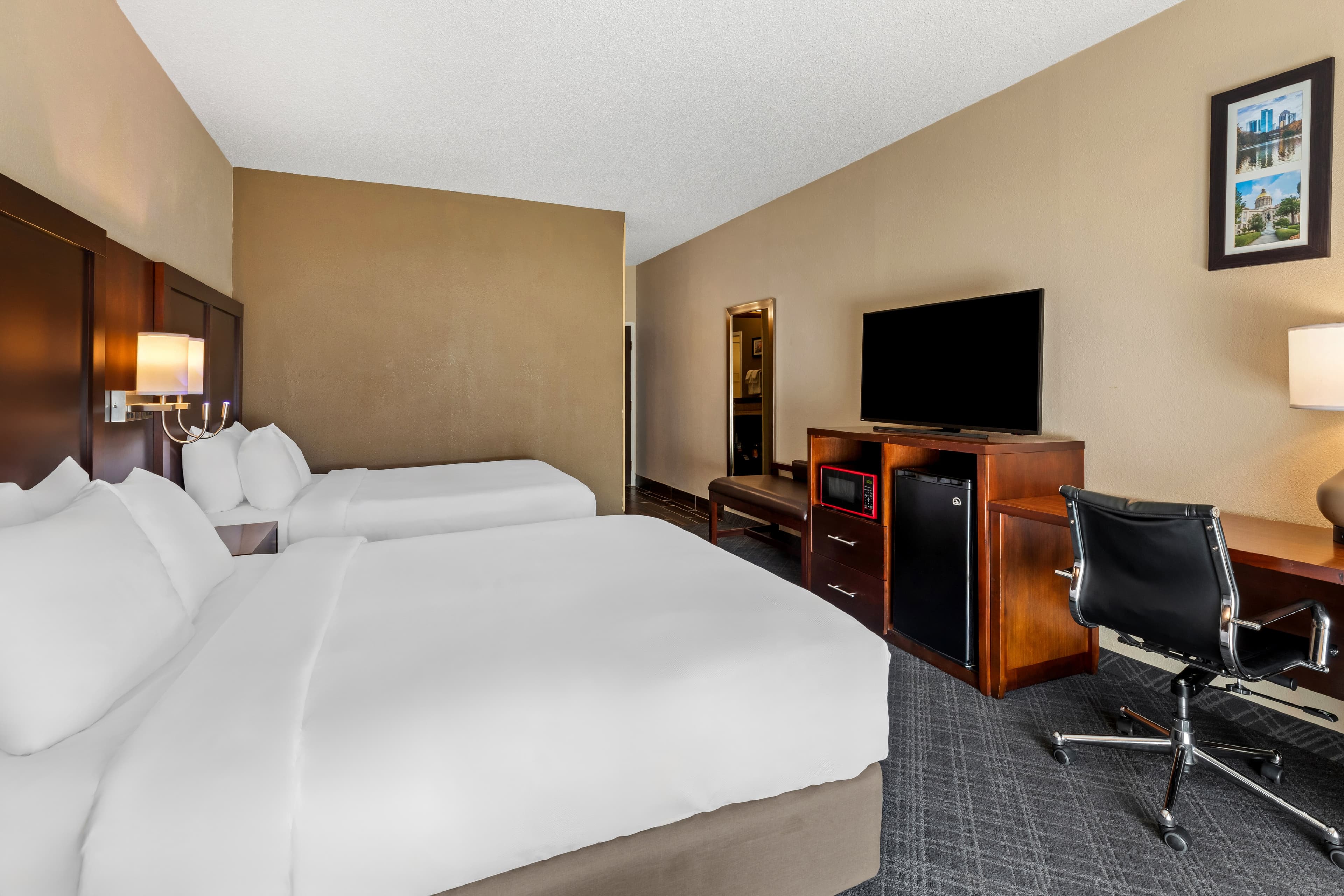 Comfort Inn Roswell-Dunwoody — 8