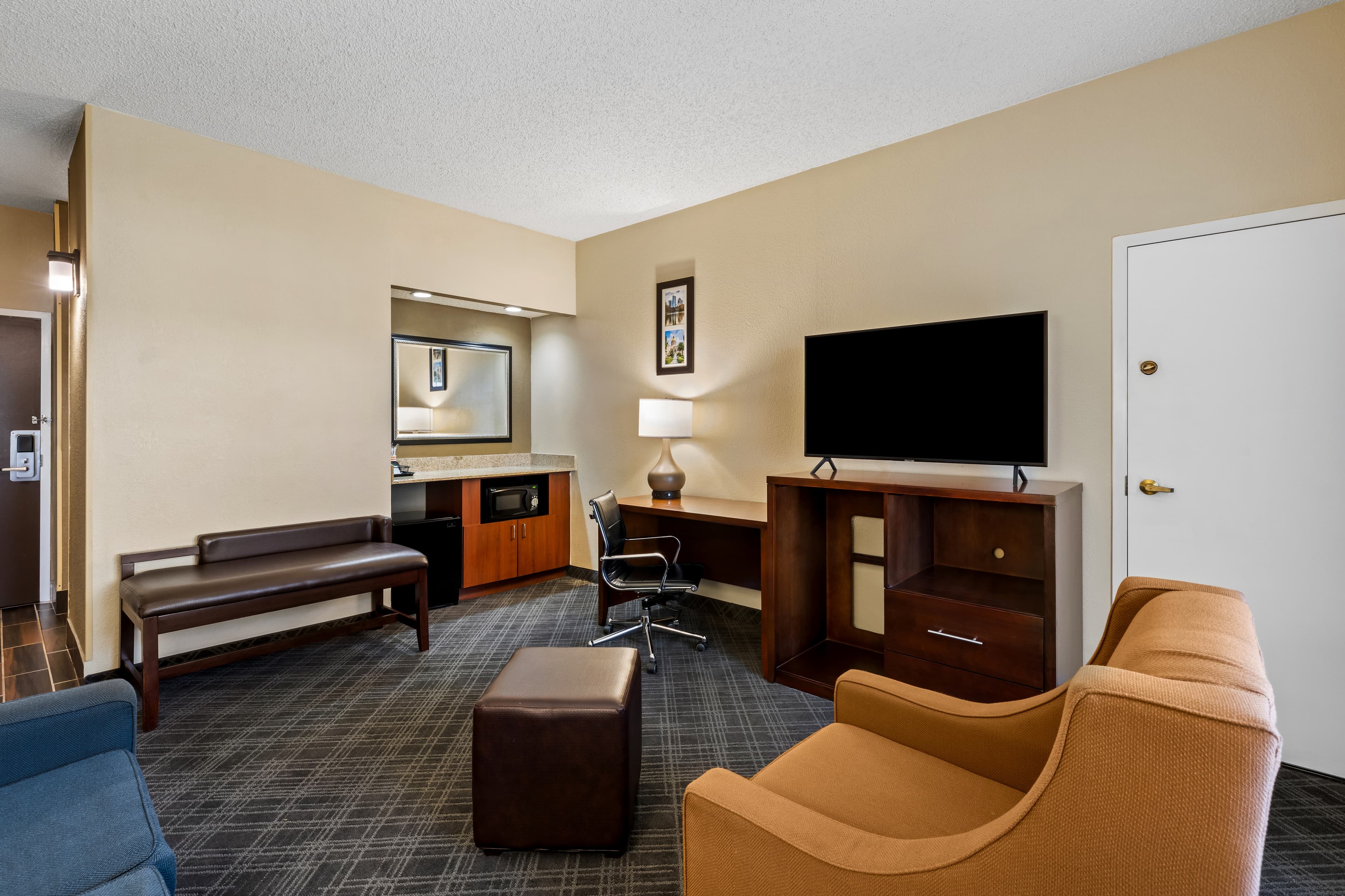 Comfort Inn Roswell-Dunwoody — 17