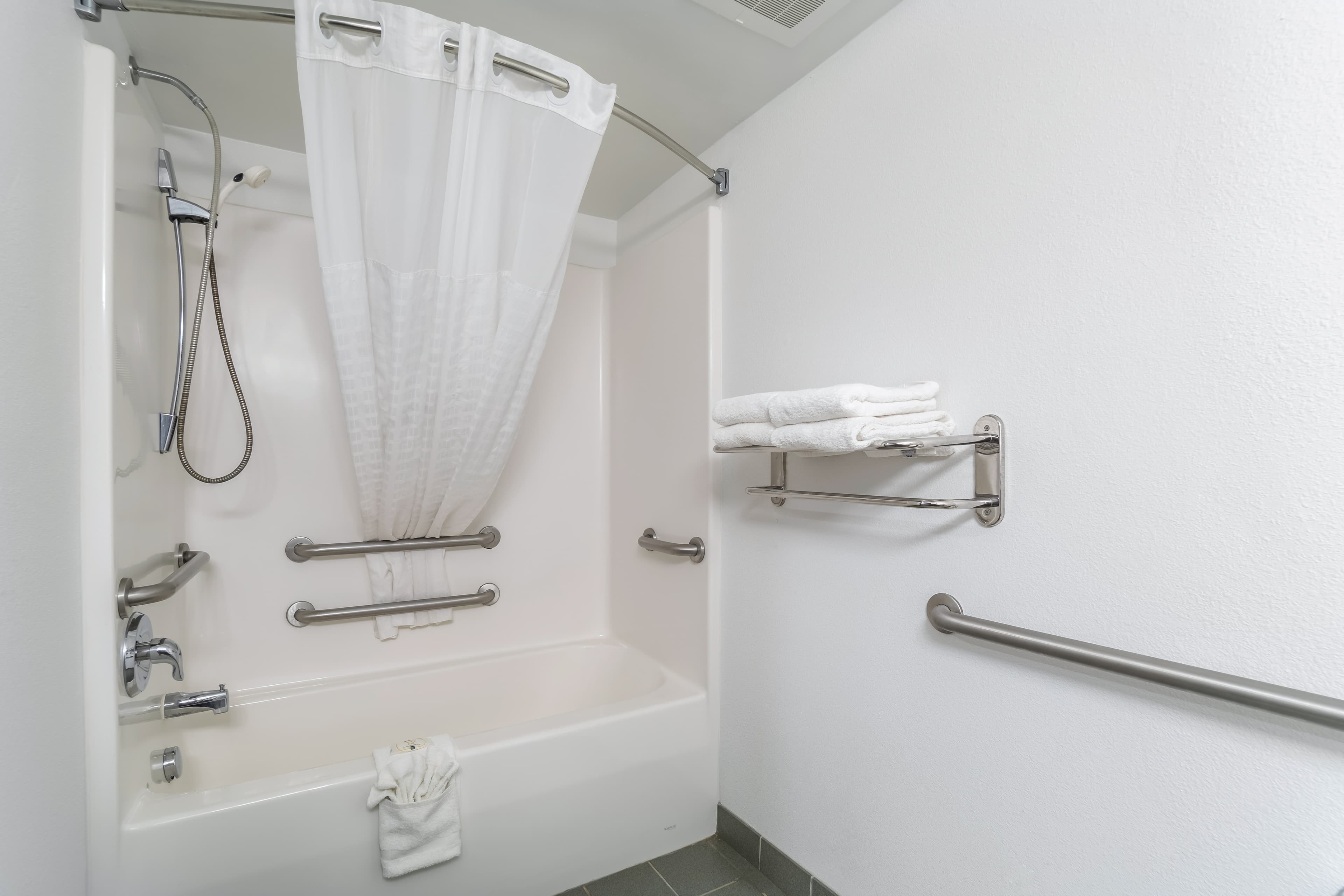 Quality Inn & Suites Augusta I-20 — 7