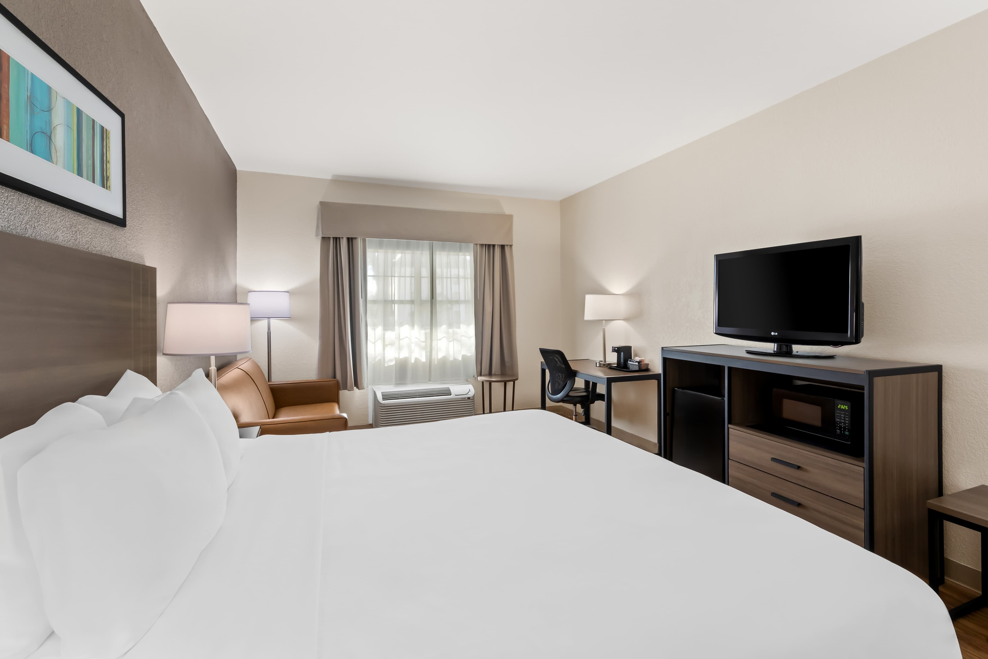 Quality Inn Fayetteville near Historic Downtown Square — 16