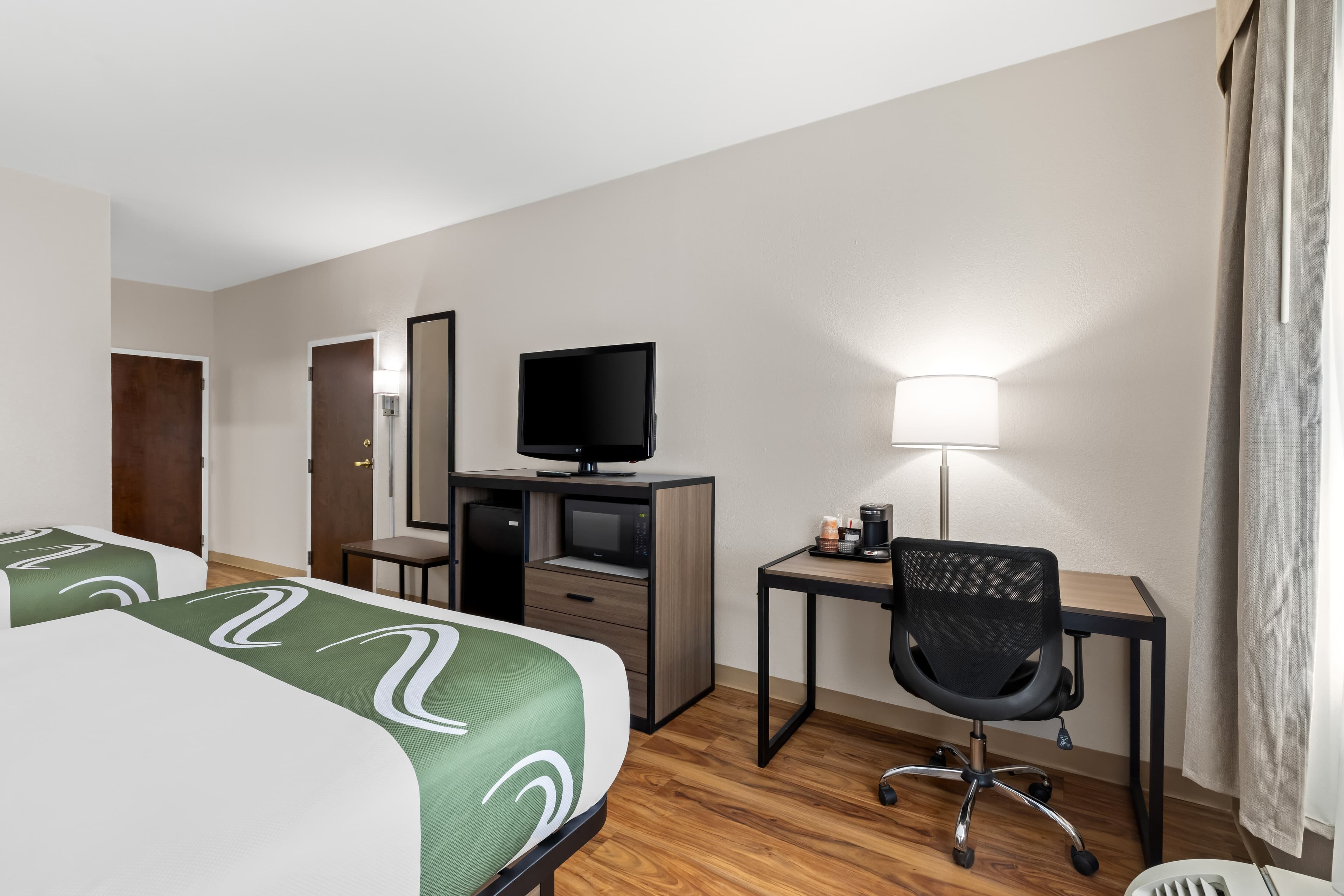 Quality Inn Fayetteville near Historic Downtown Square — 20