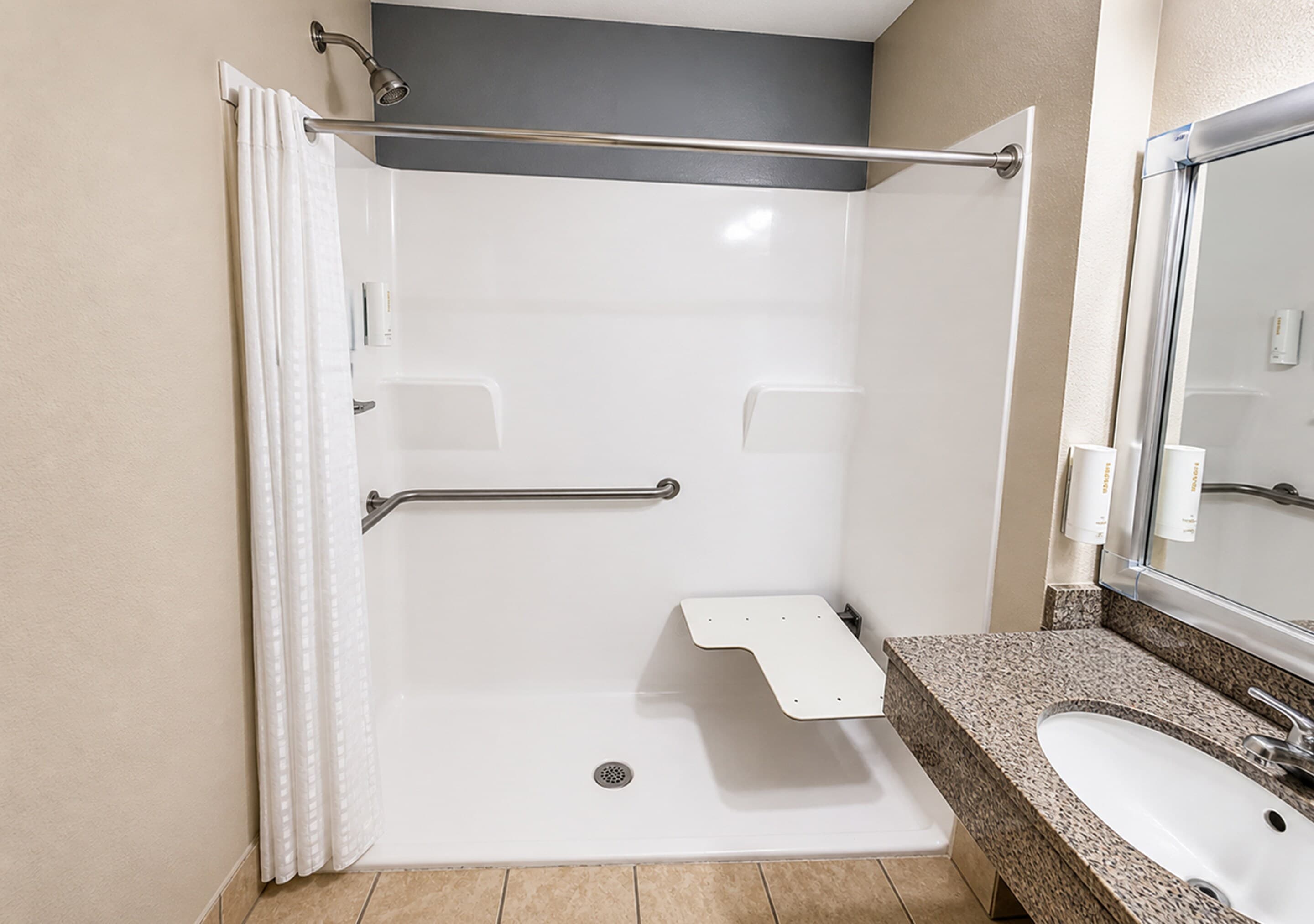 Econo Lodge Augusta West near Fort Gordon — 5