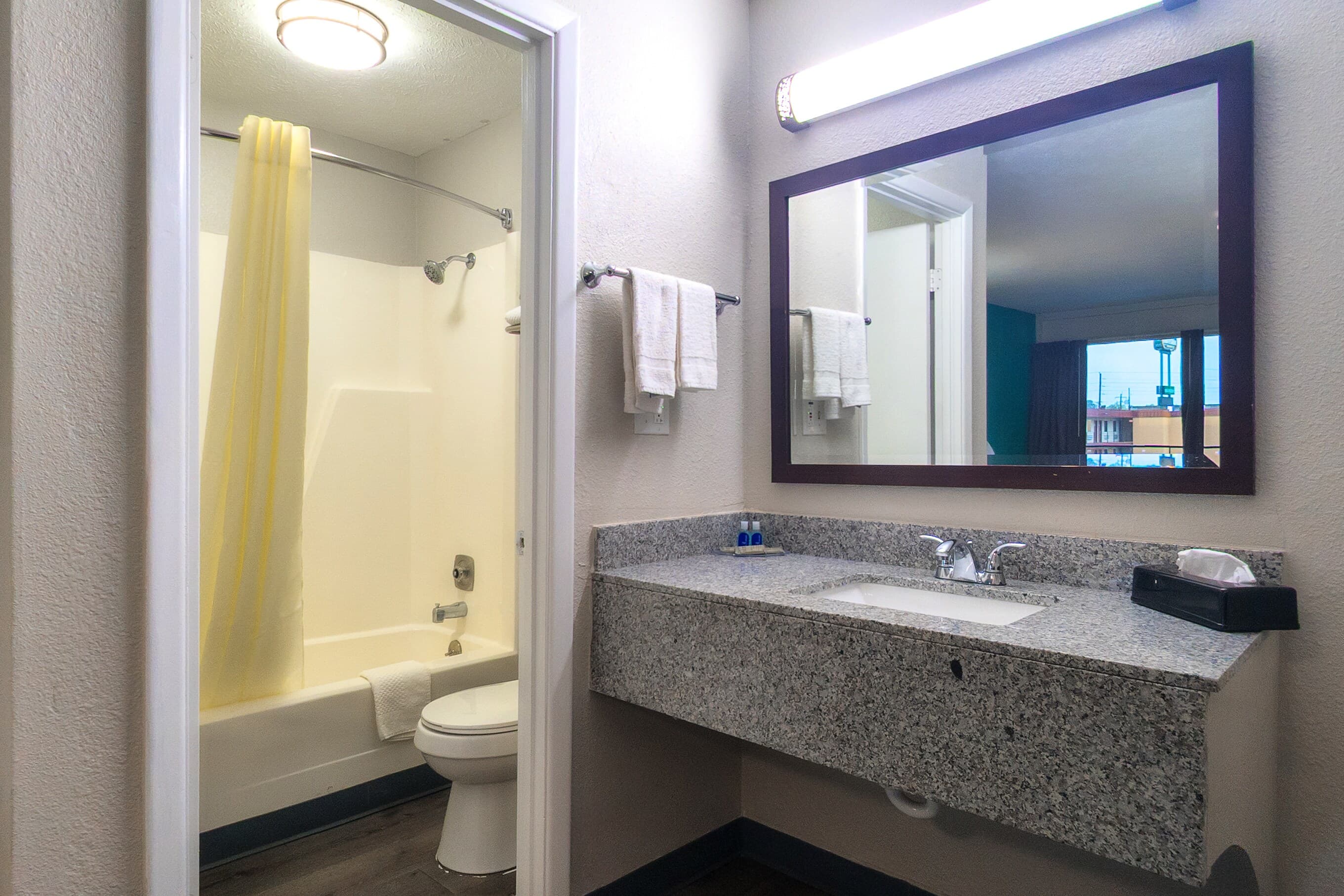 Rodeway Inn Augusta North Washington Rd. — 15