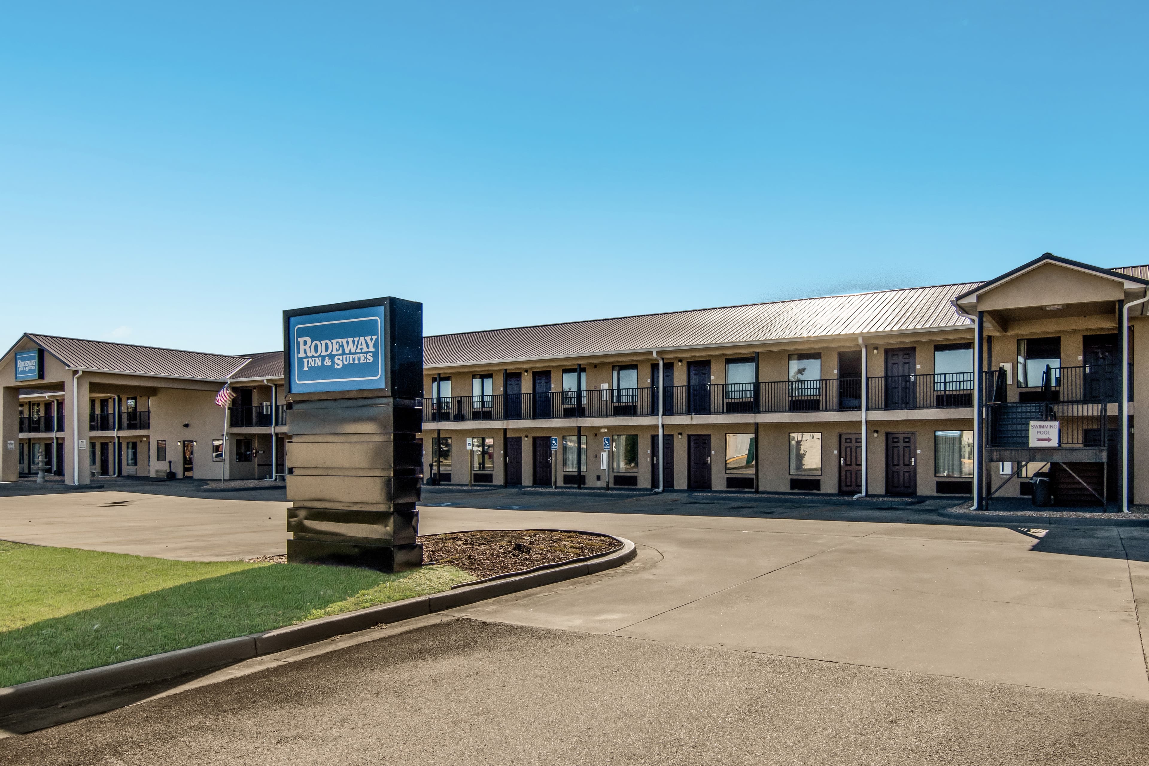 Rodeway Inn & Suites Dublin