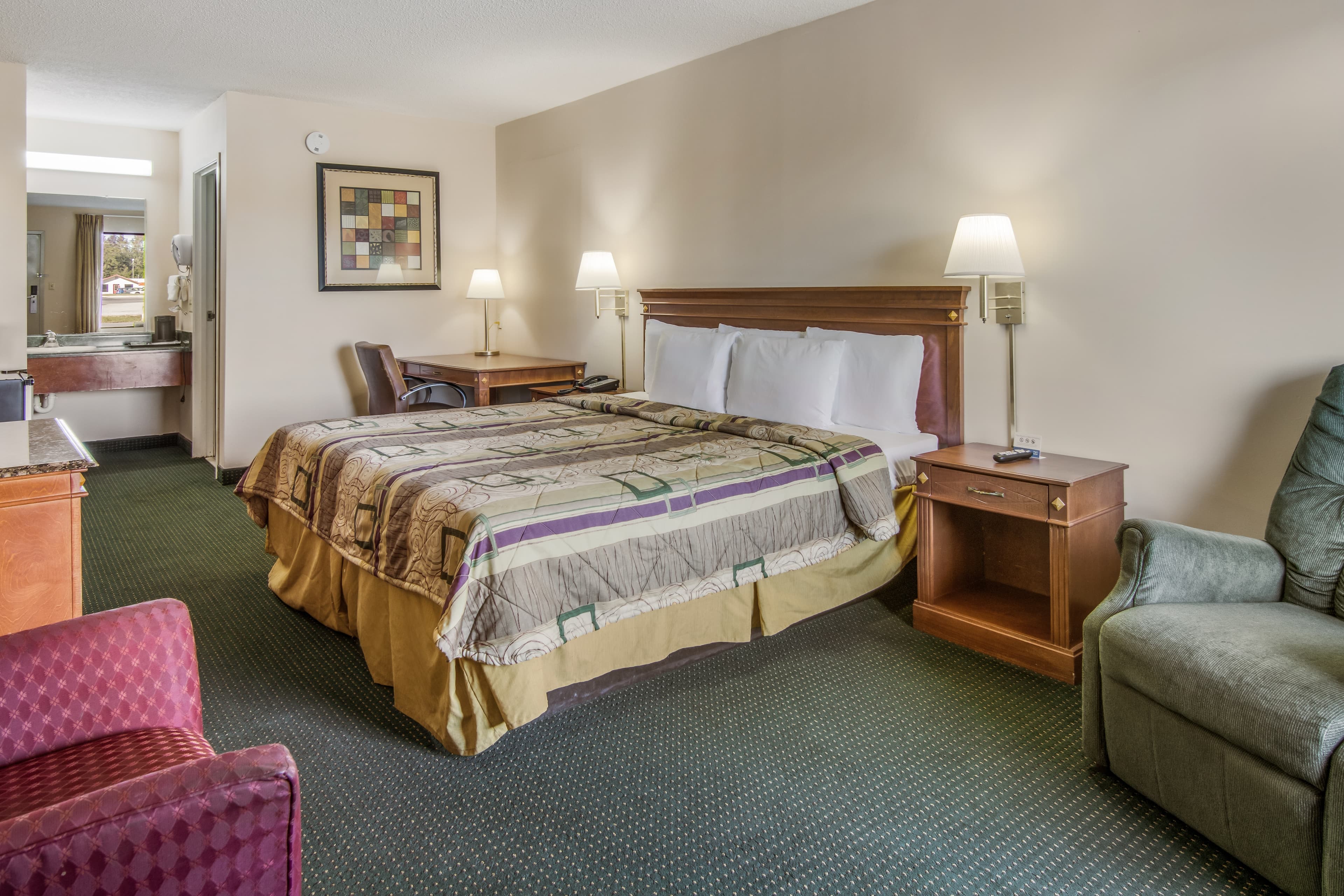 Rodeway Inn & Suites Dublin — 5