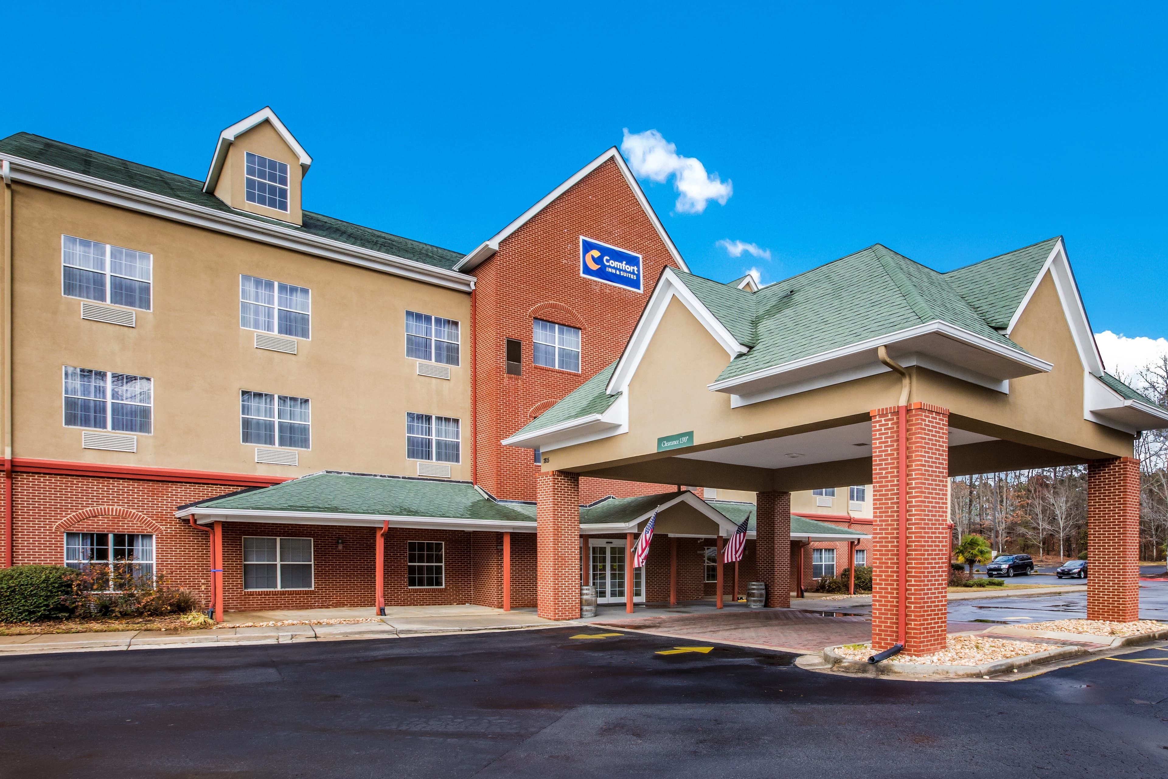 Comfort Inn & Suites Fairburn - Atlanta Southwest - Image 1