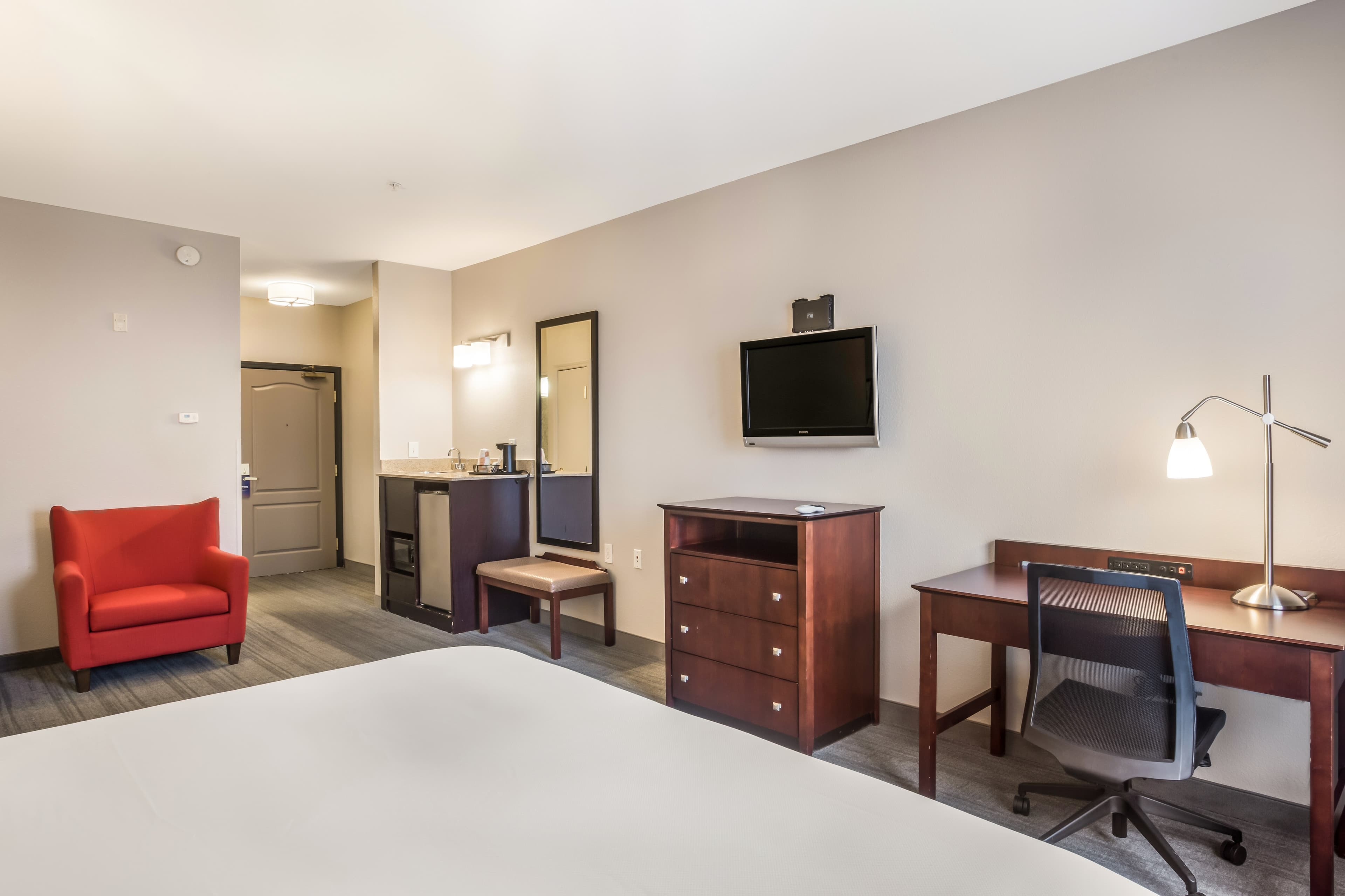 Comfort Inn & Suites Fairburn - Atlanta Southwest — 13