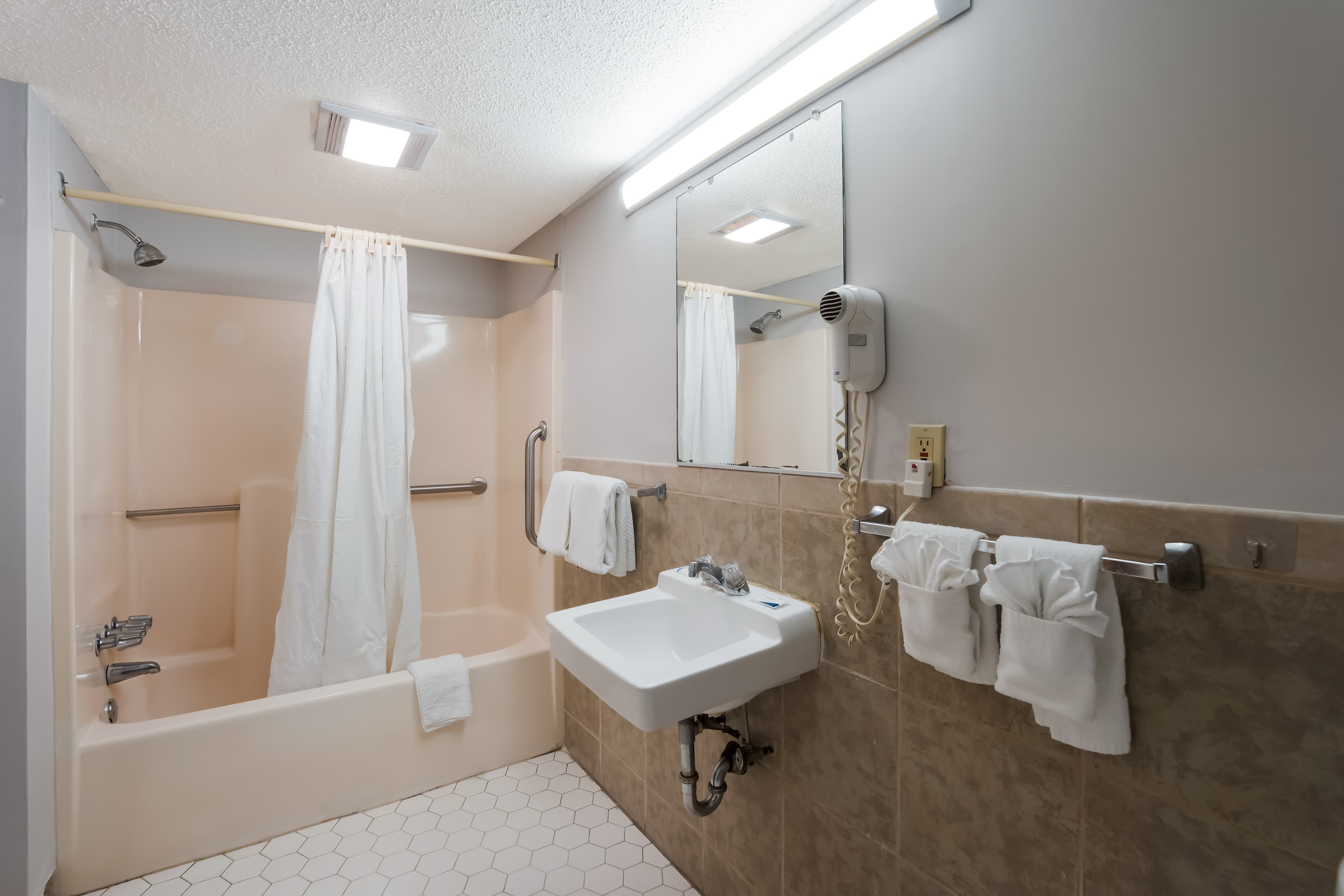 Rodeway Inn Augusta West - Fort Gordon — 15