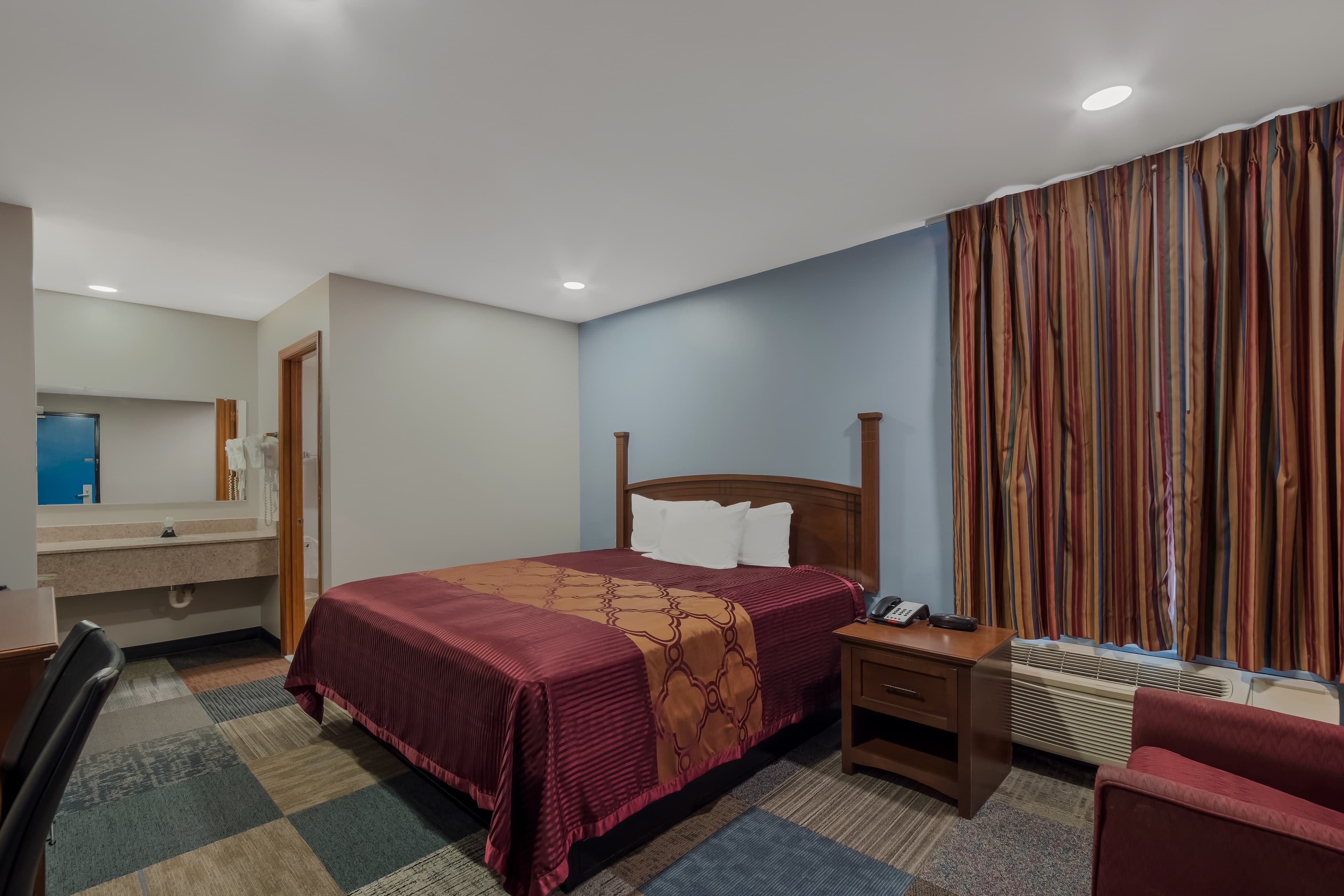 Rodeway Inn Augusta West - Fort Gordon - Image 2