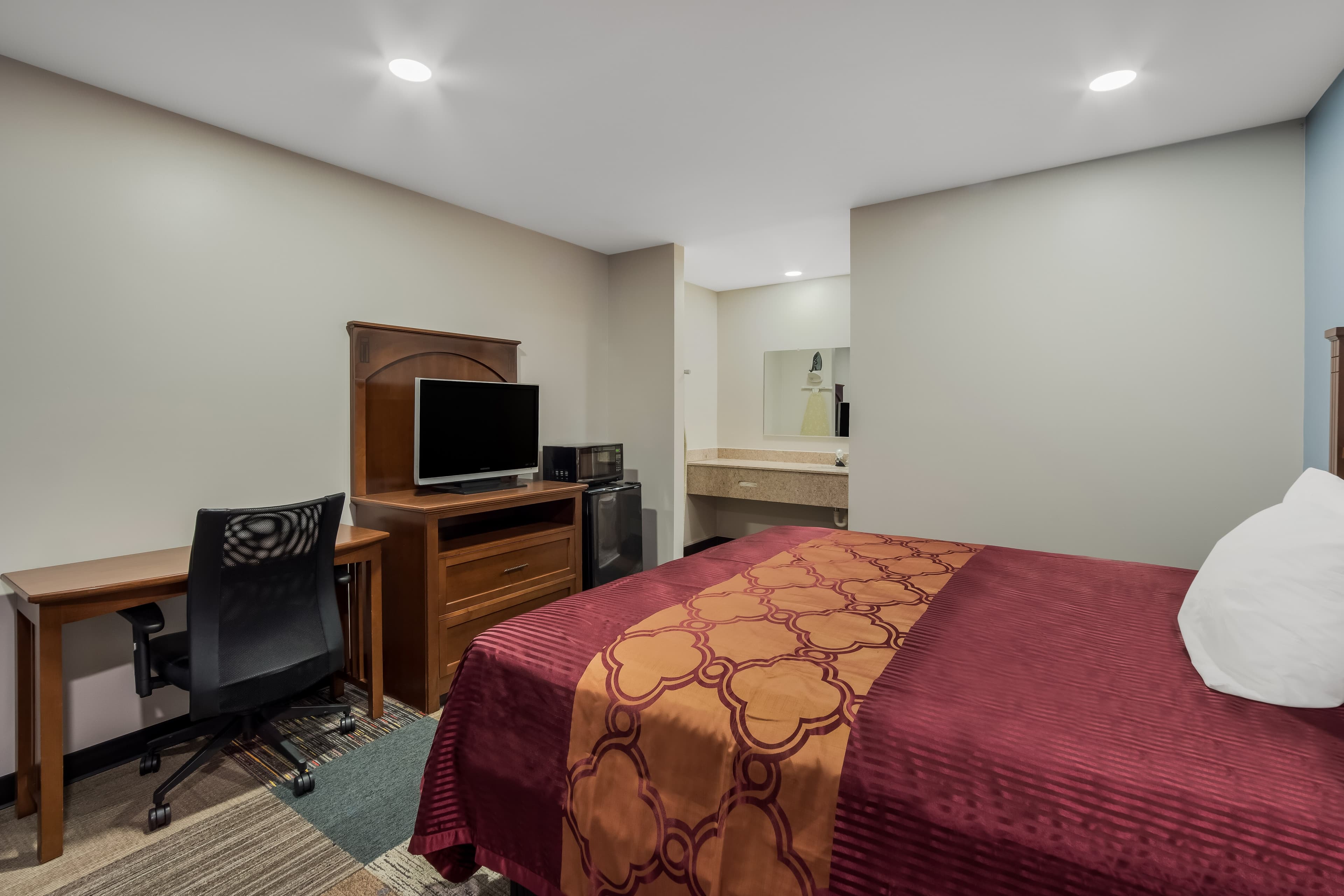 Rodeway Inn Augusta West - Fort Gordon - Image 3