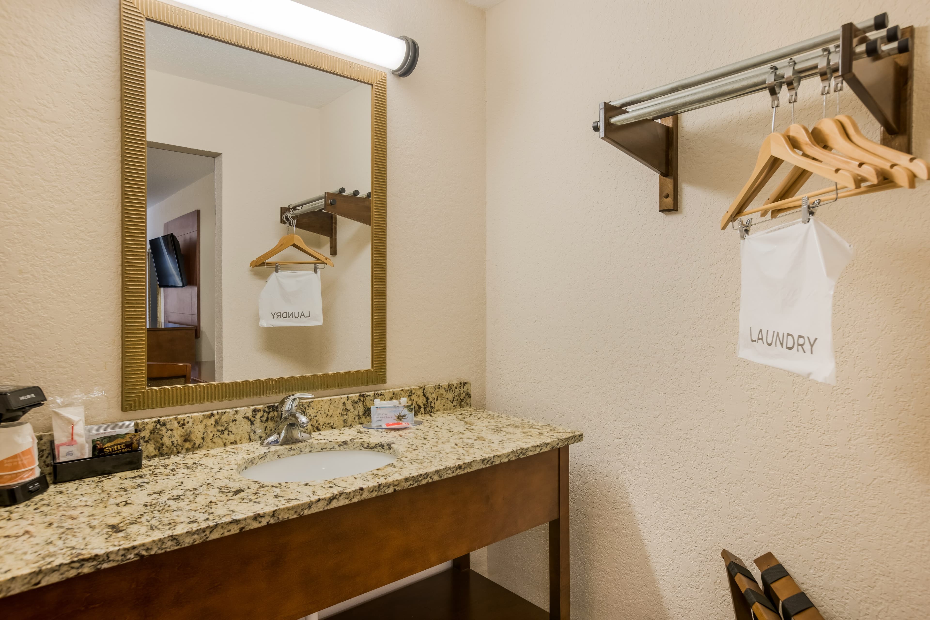 Econo Lodge Vidalia — 16