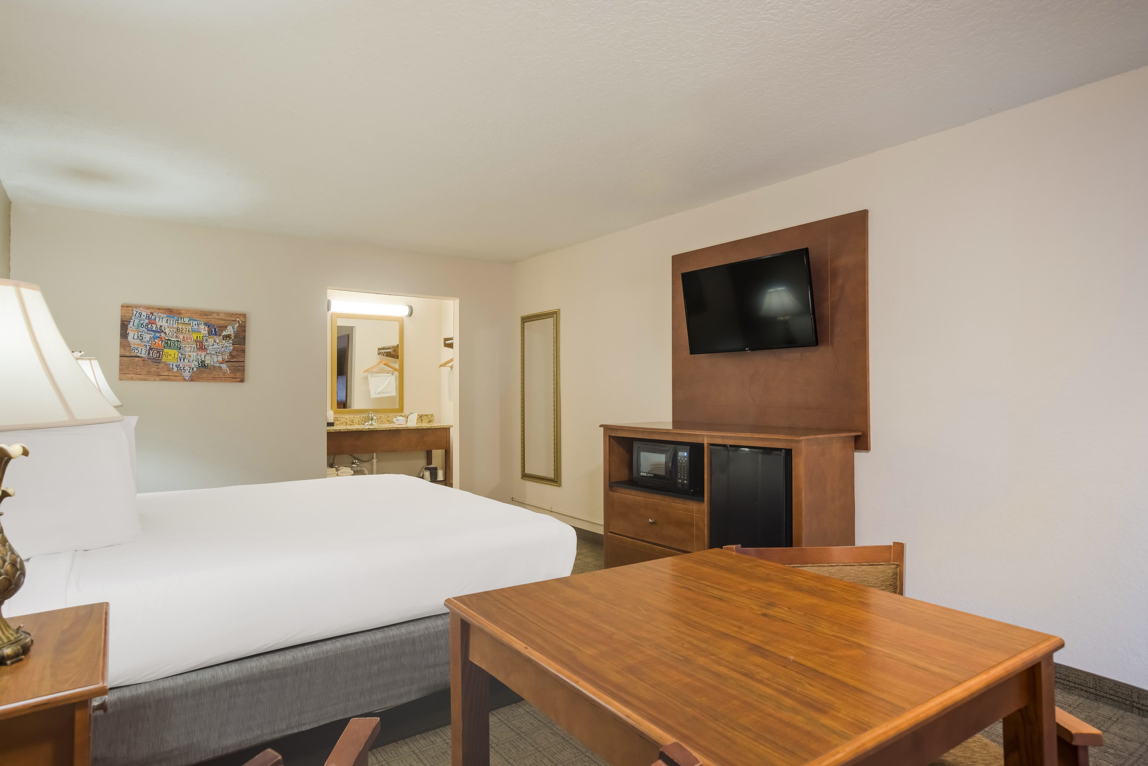 Econo Lodge Vidalia — 11