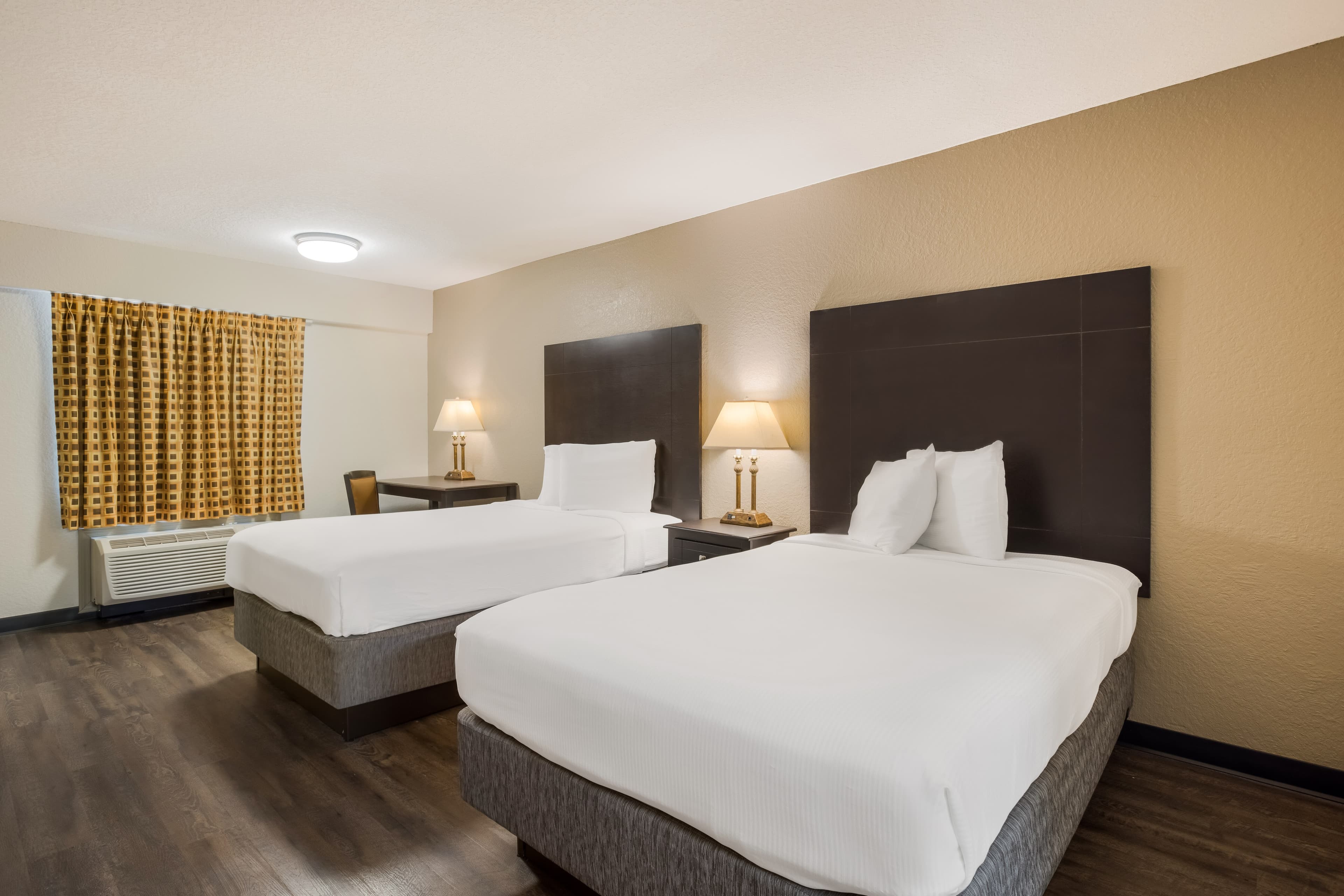 Econo Lodge Vidalia — 20