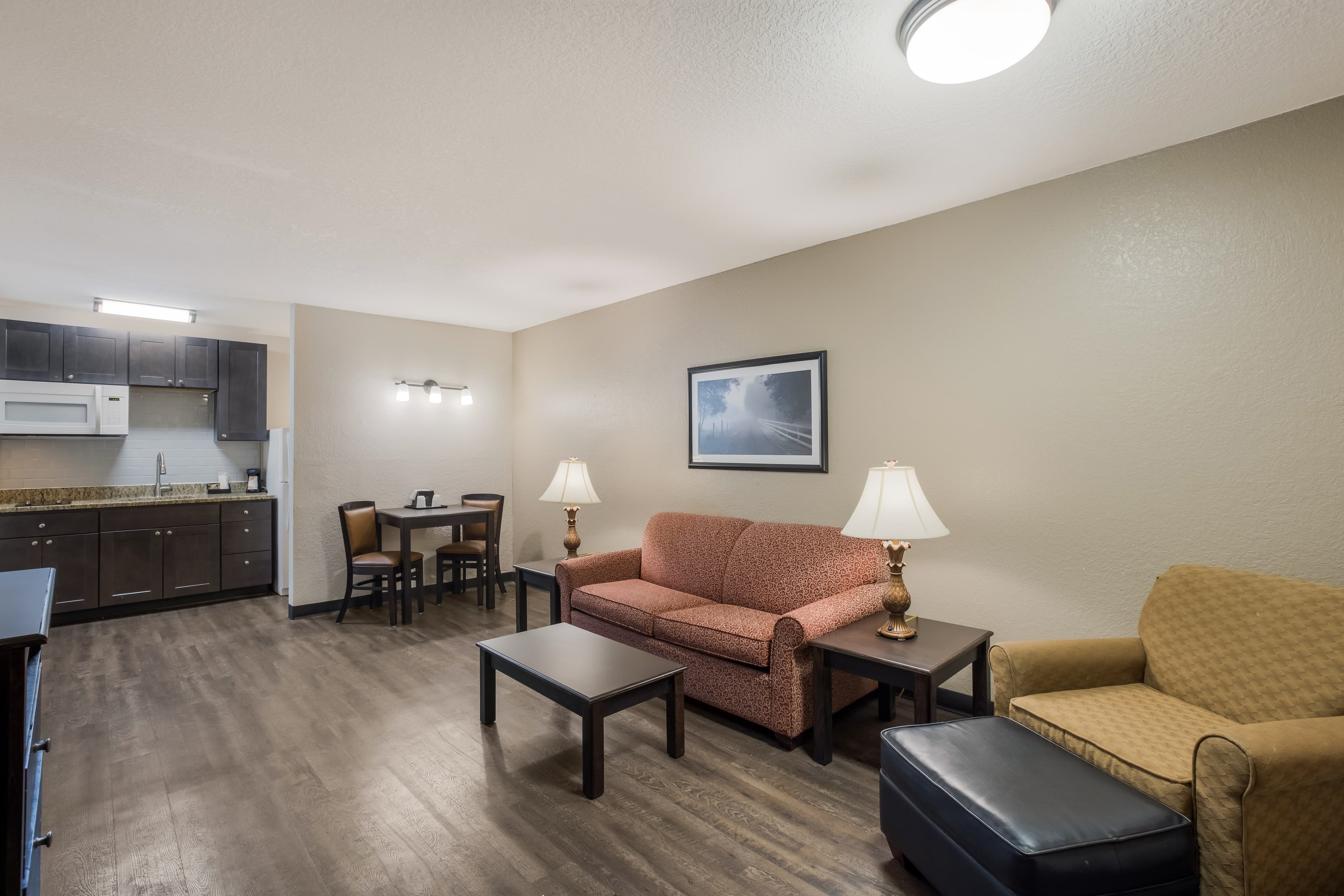 Econo Lodge Vidalia — 21