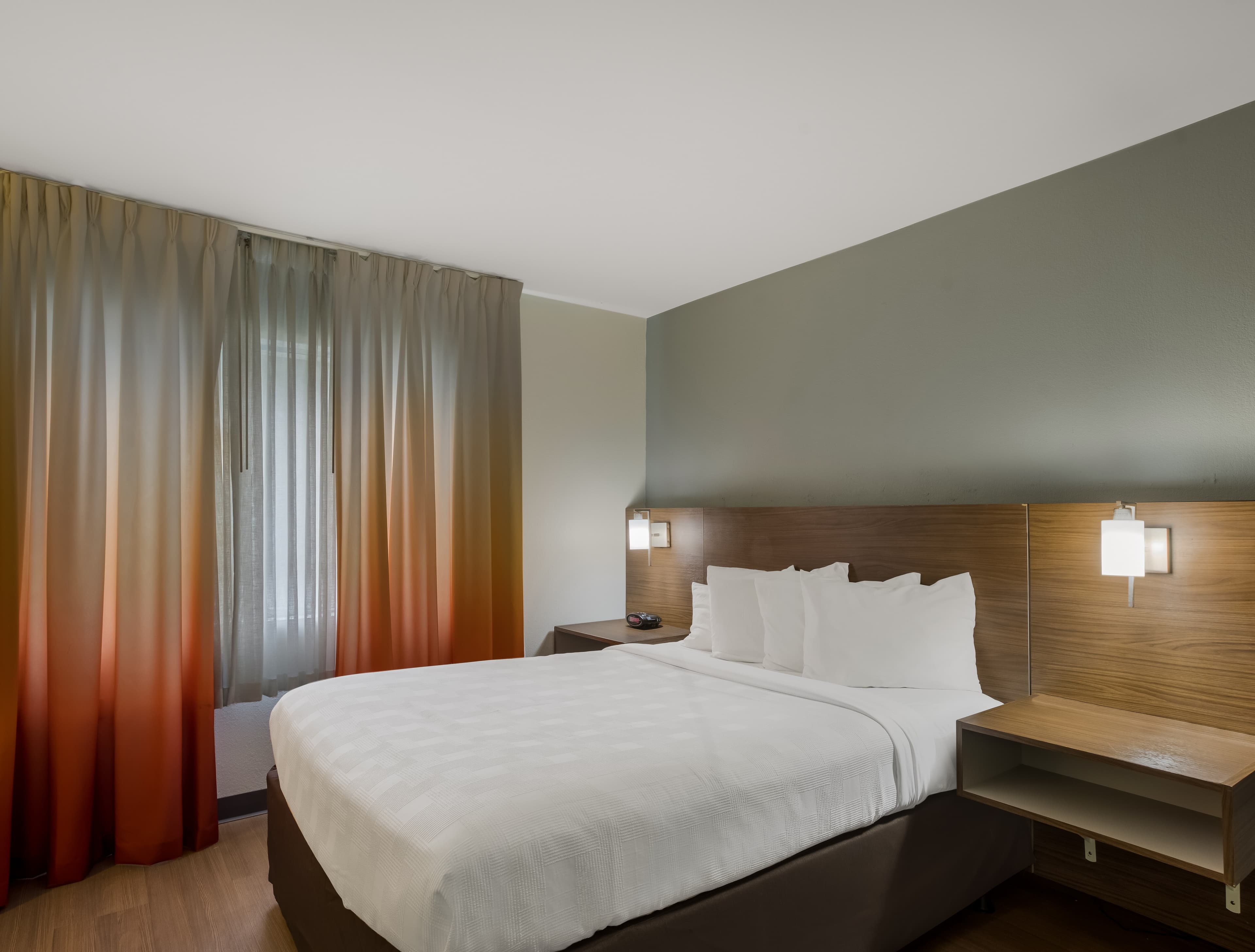 MainStay Suites Savannah Midtown - Image 5