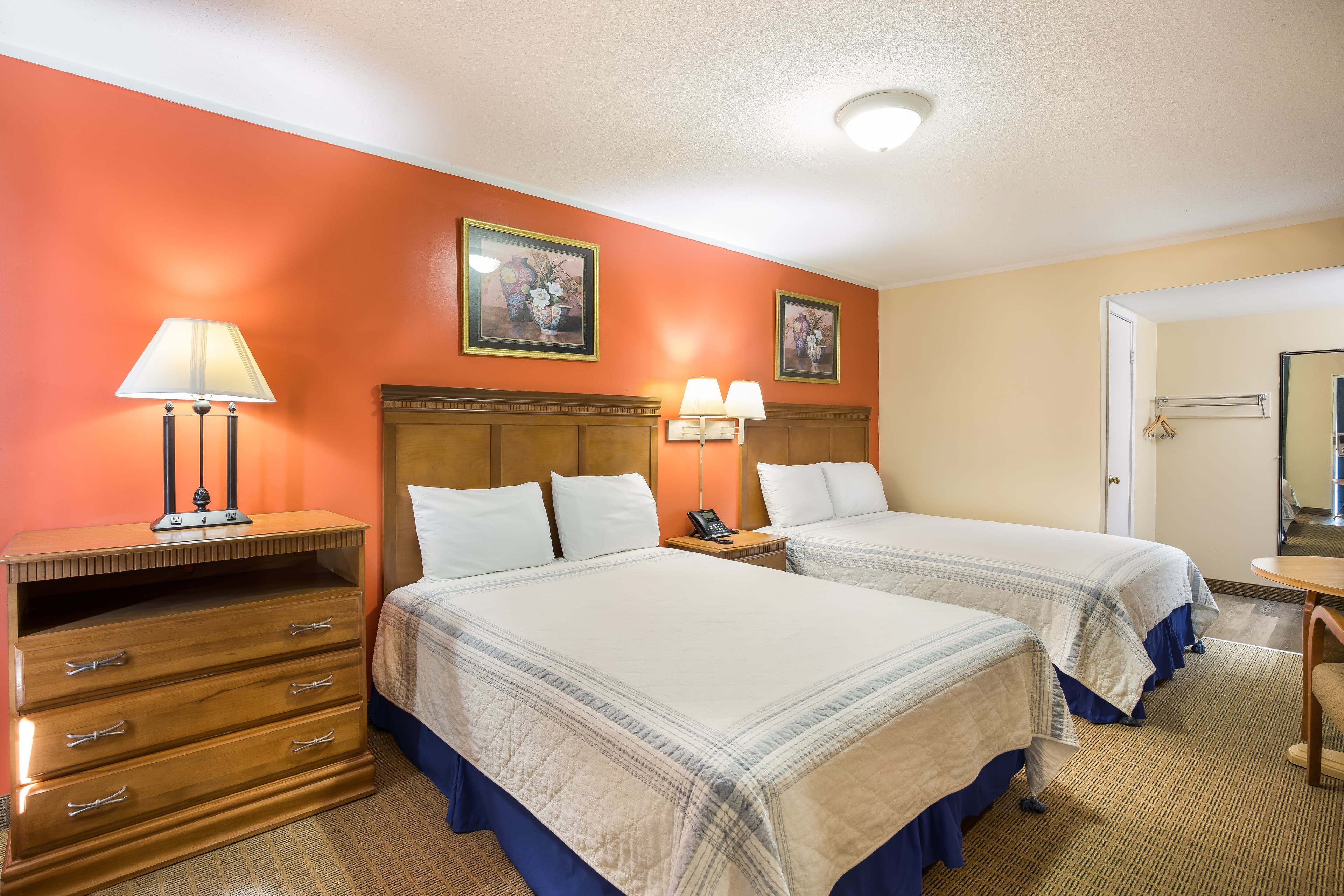 Rodeway Inn Cecil — 47