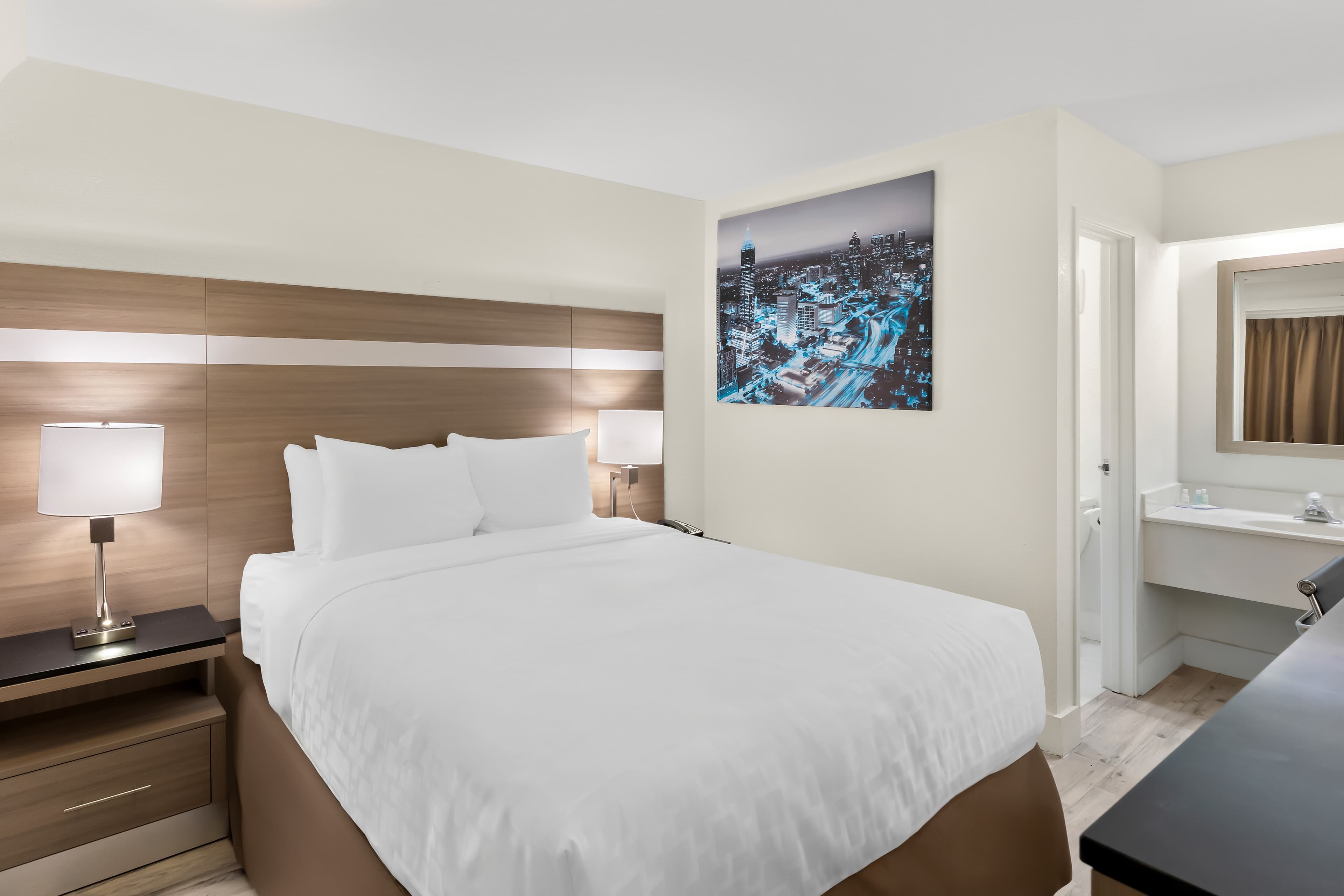 Clarion Pointe Kennesaw Town Center — 21