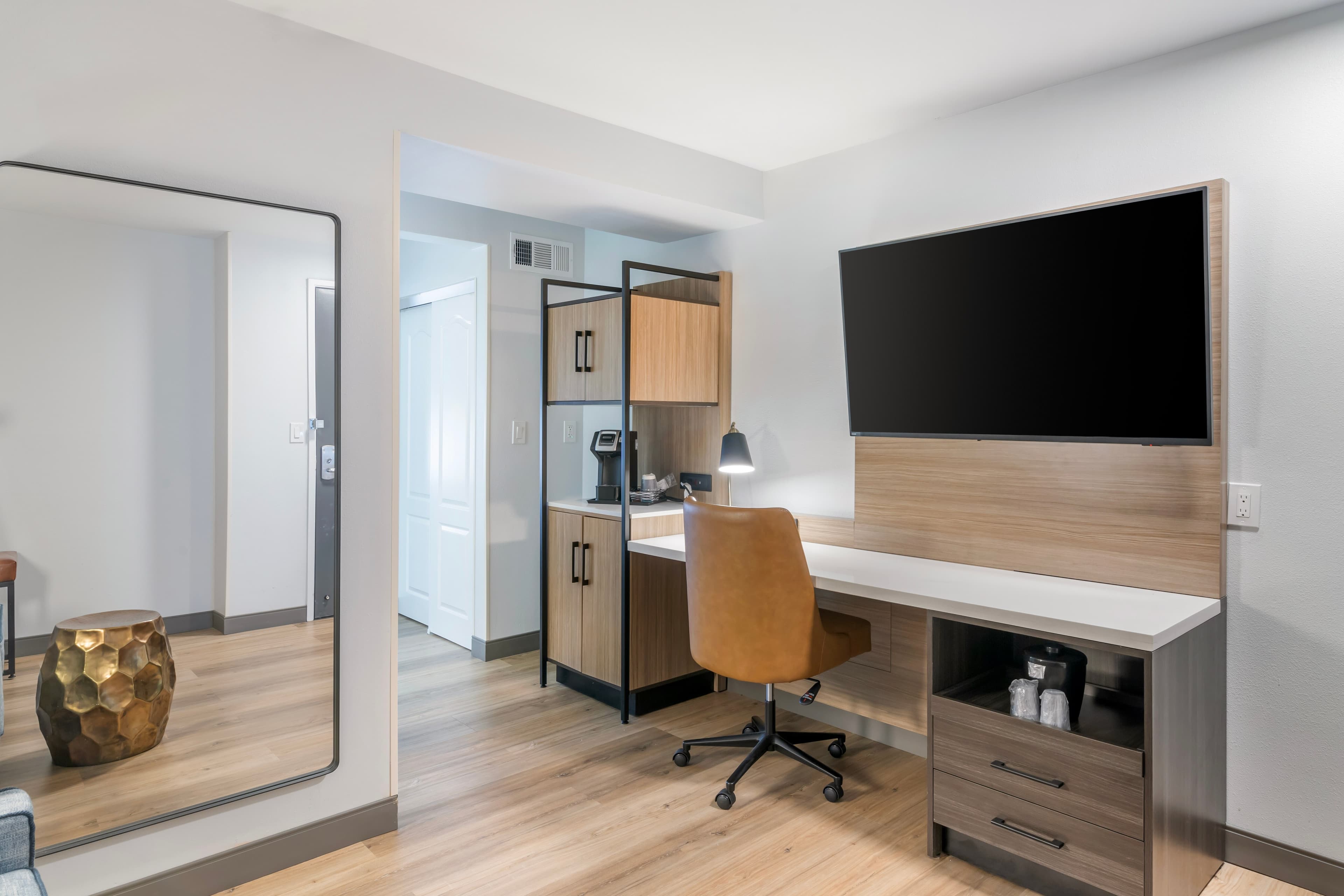 Country Inn & Suites By Radisson, Savannah Airport, GA — 11