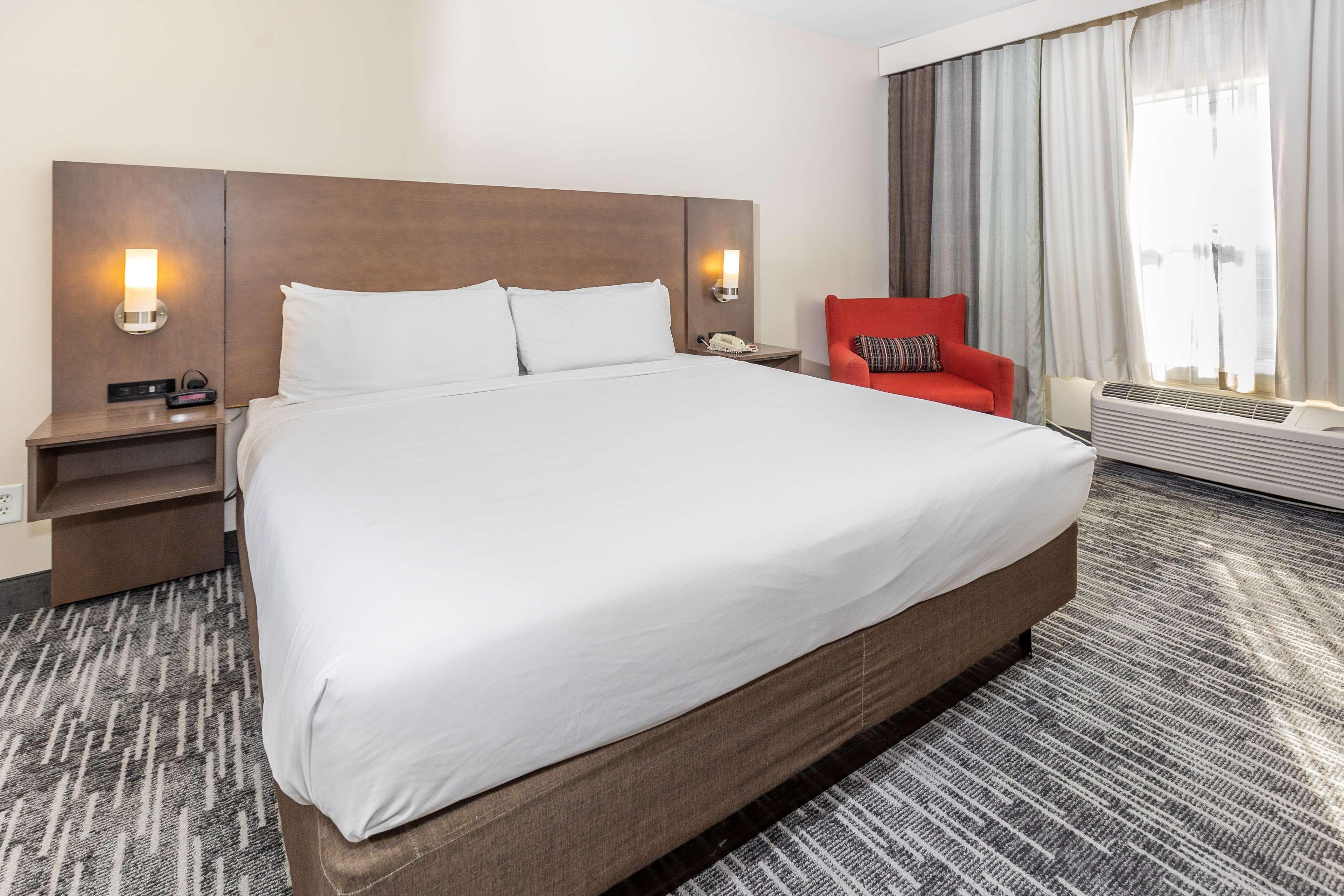 Country Inn & Suites by Radisson, Smyrna - Atlanta Northwest - Image 2