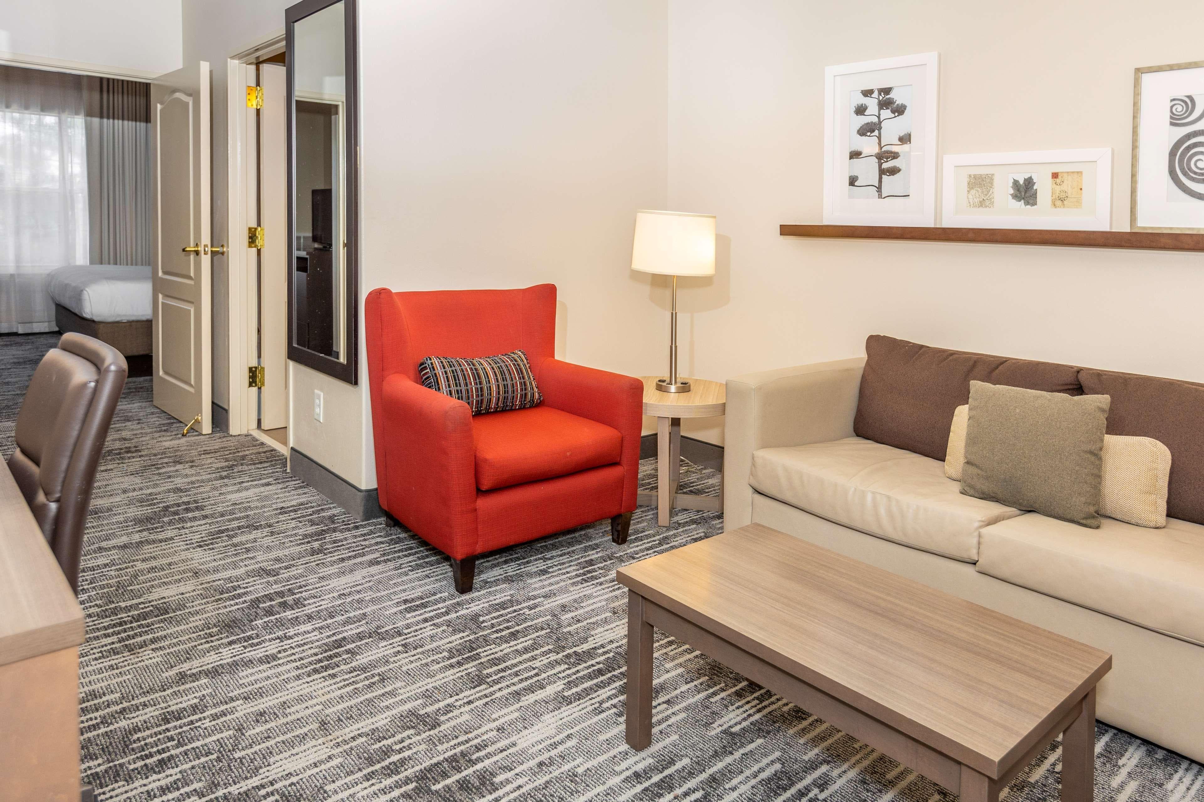 Country Inn & Suites by Radisson, Smyrna - Atlanta Northwest - Image 4