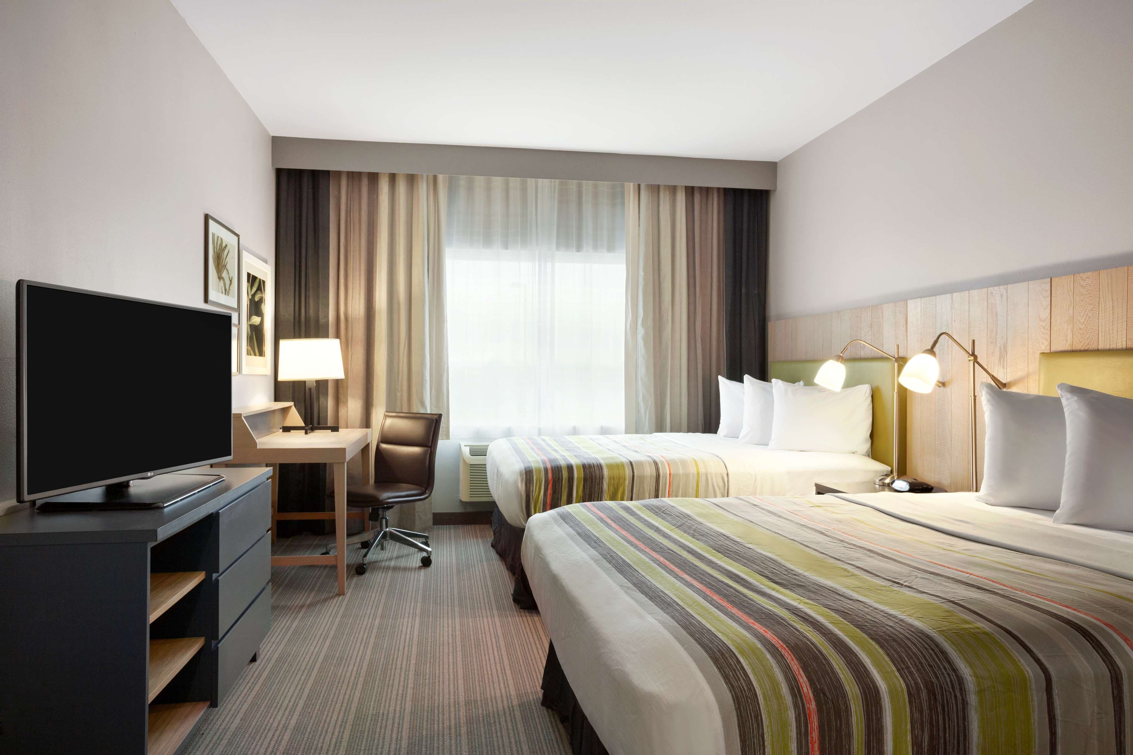 Country Inn & Suites By Radisson, McDonough, GA - Image 5