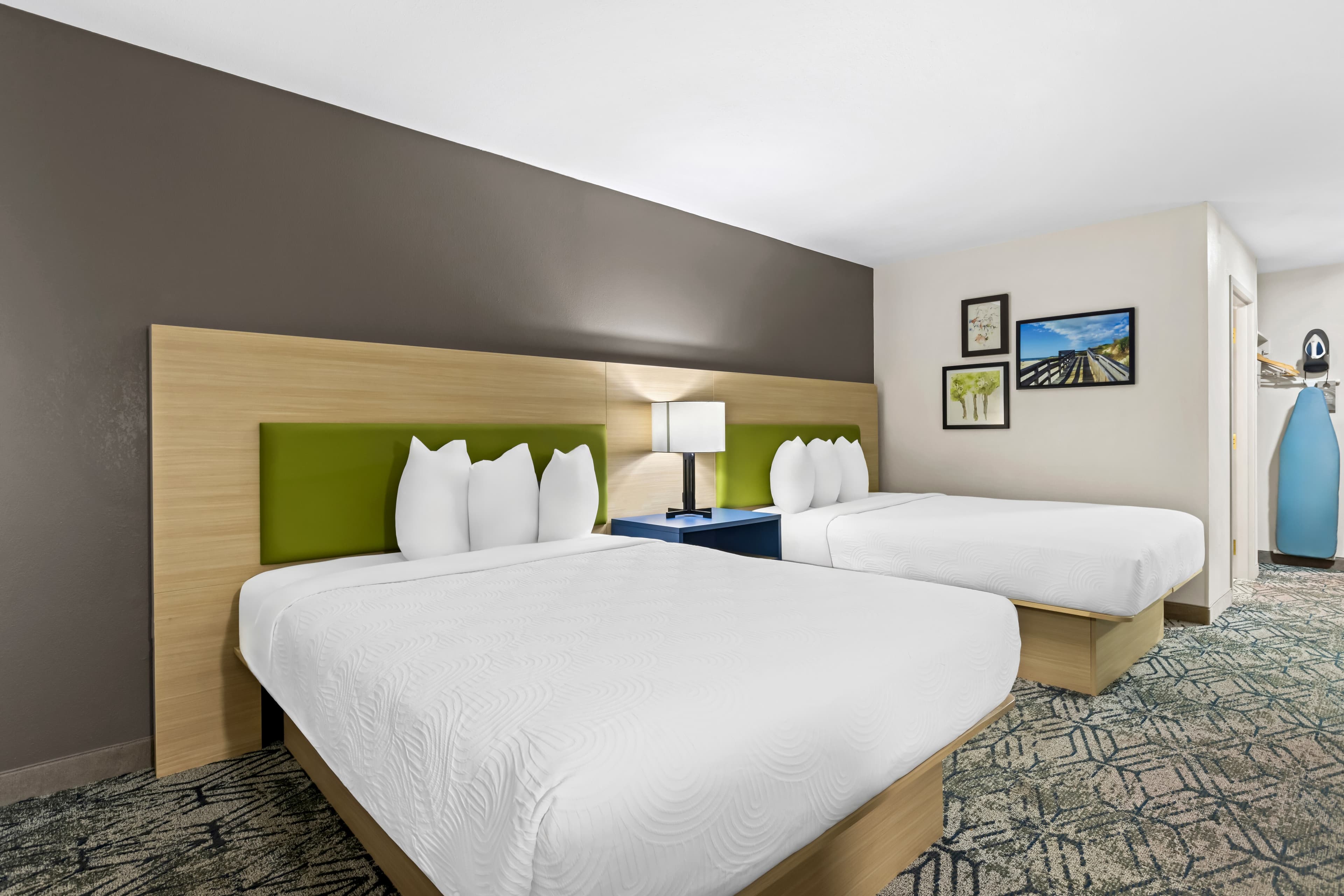 Country Inn & Suites by Radisson, Savannah I-95 North, GA — 16